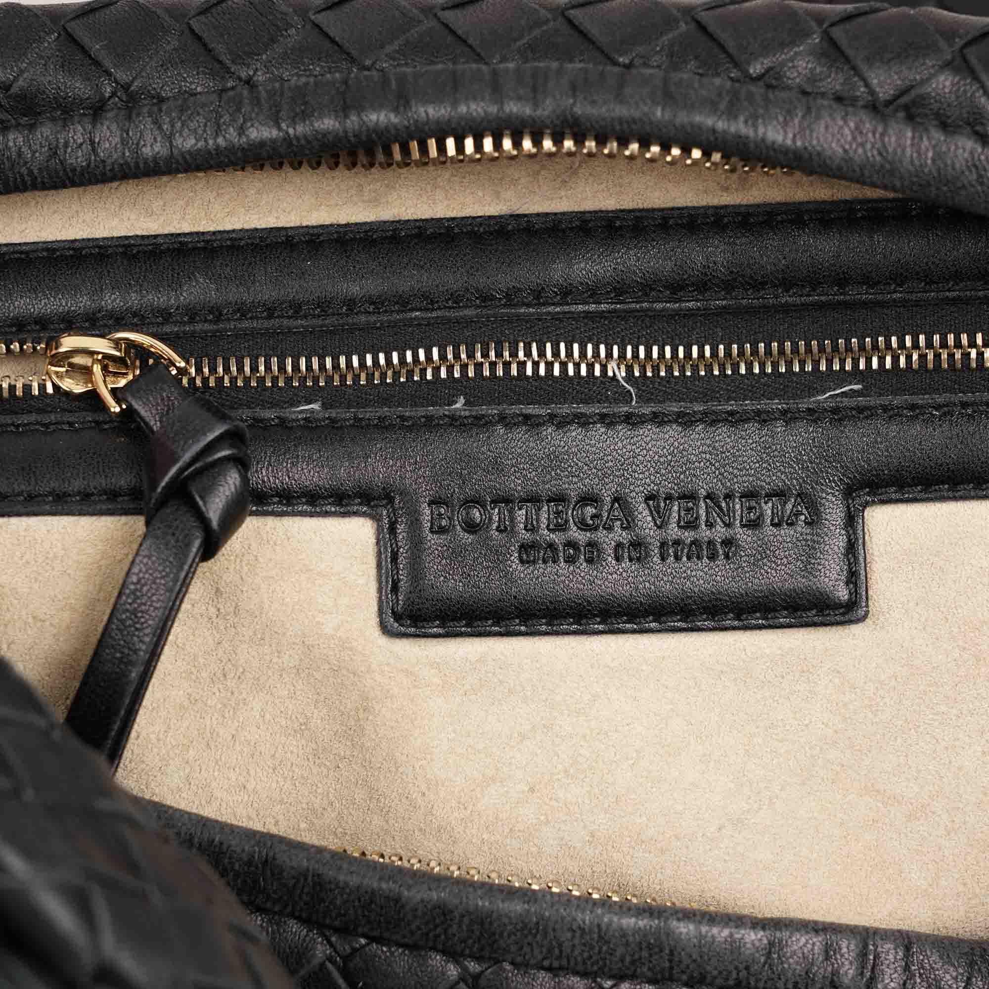 Large Intrecciatio Hobo Bag - Image 7