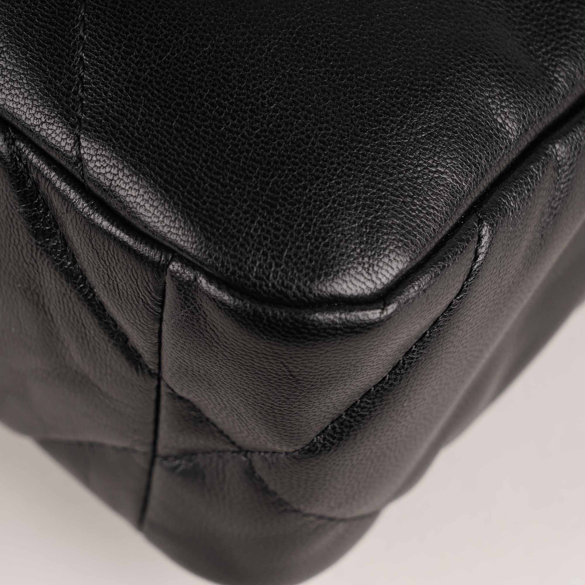 19 Small Flap Bag - Image 13