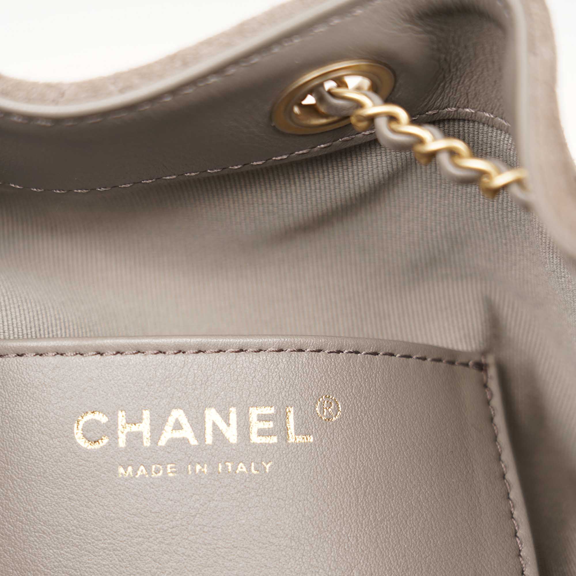 25 Small Handbag - Image 9