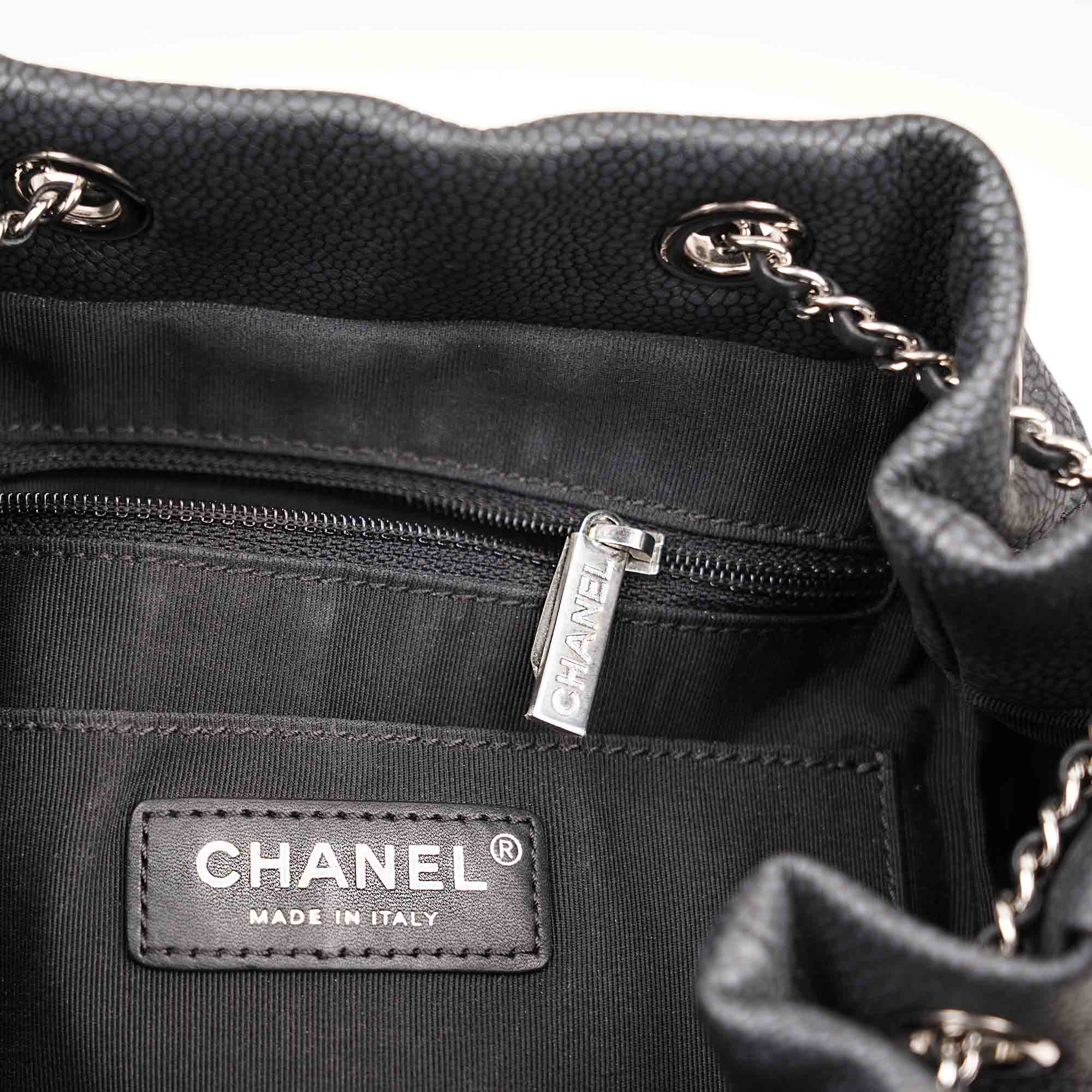 Drawsting Chain Bucket Bag - Image 10