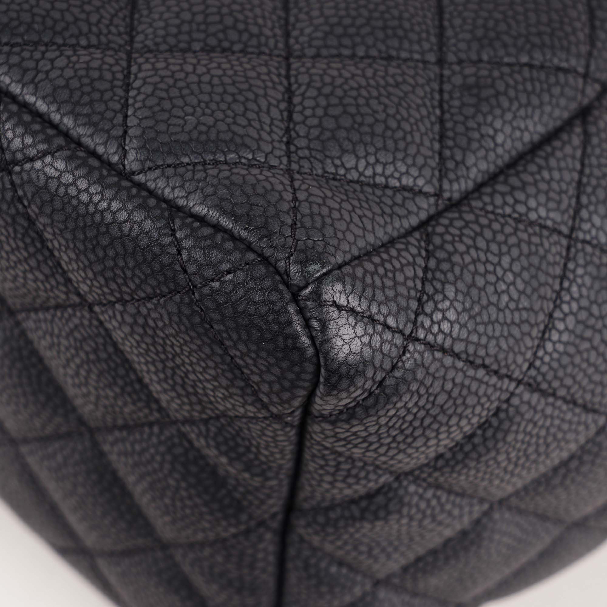 Drawsting Chain Bucket Bag - Image 12