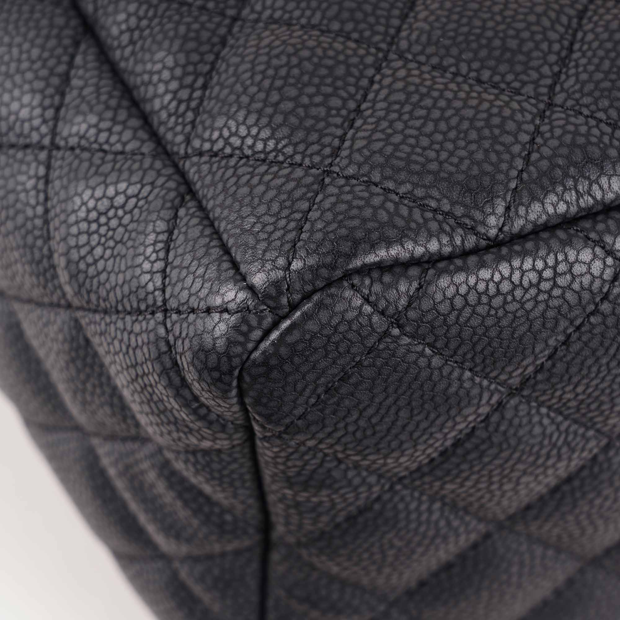 Drawsting Chain Bucket Bag - Image 13