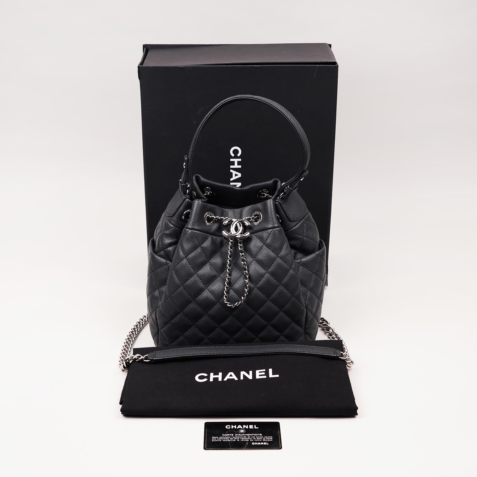 Drawsting Chain Bucket Bag - Image 15
