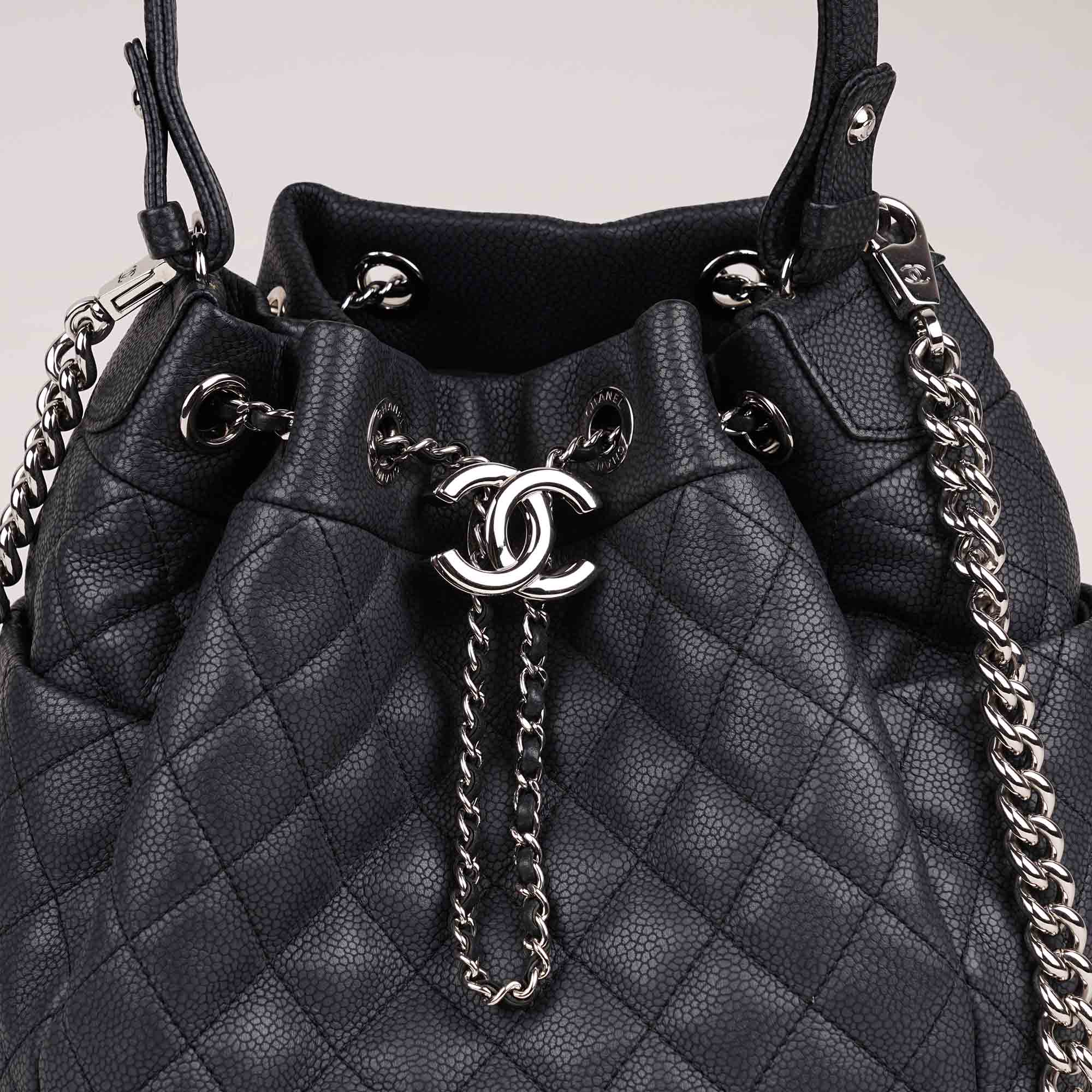 Drawsting Chain Bucket Bag - Image 8