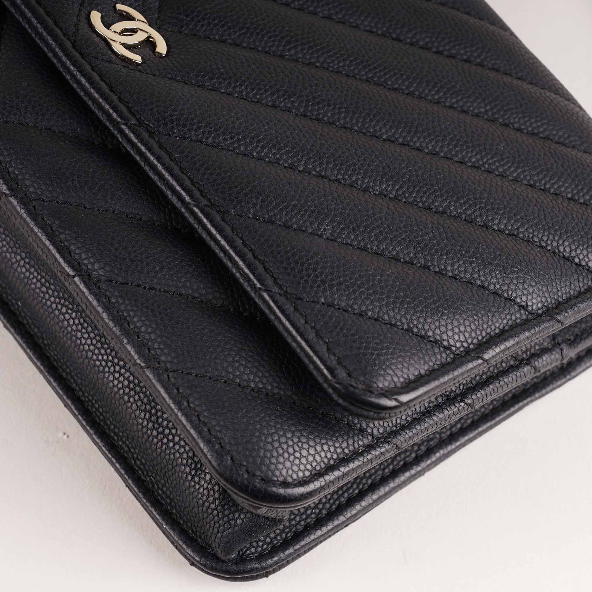 Chevron Wallet on Chain - Image 13