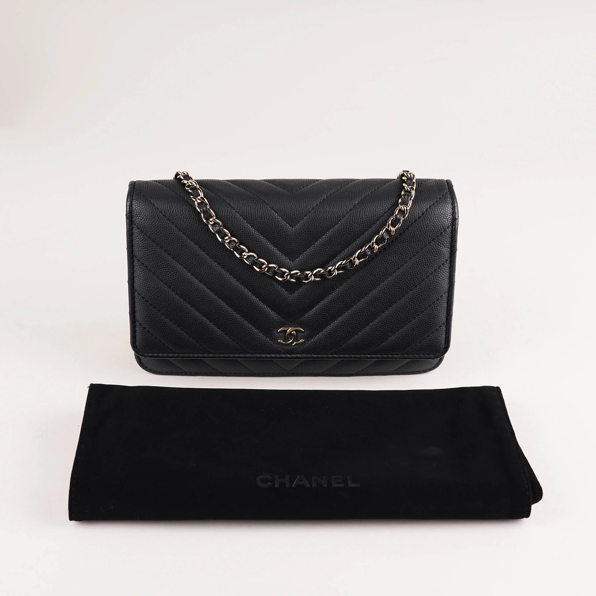 Chevron Wallet on Chain - Image 15