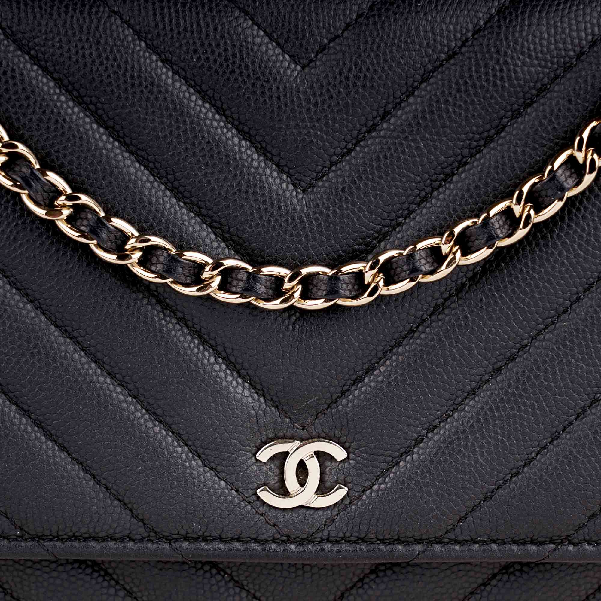 Chevron Wallet on Chain - Image 7