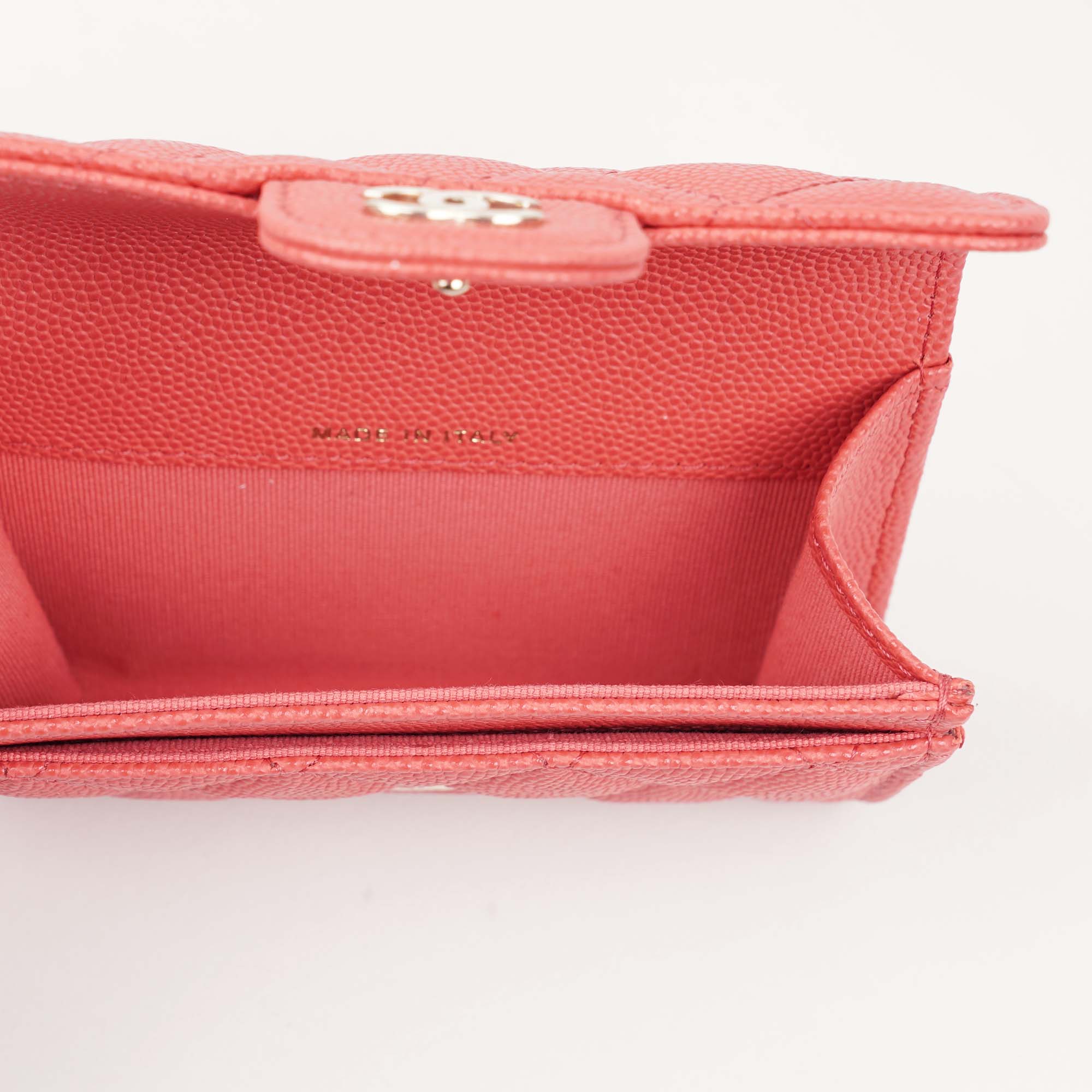 Classic Card Holder - Image 4