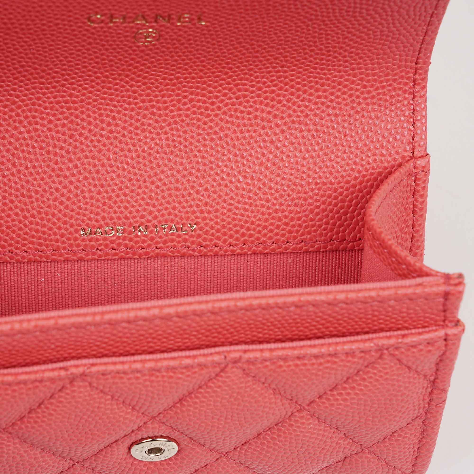 Classic Card Holder - Image 5