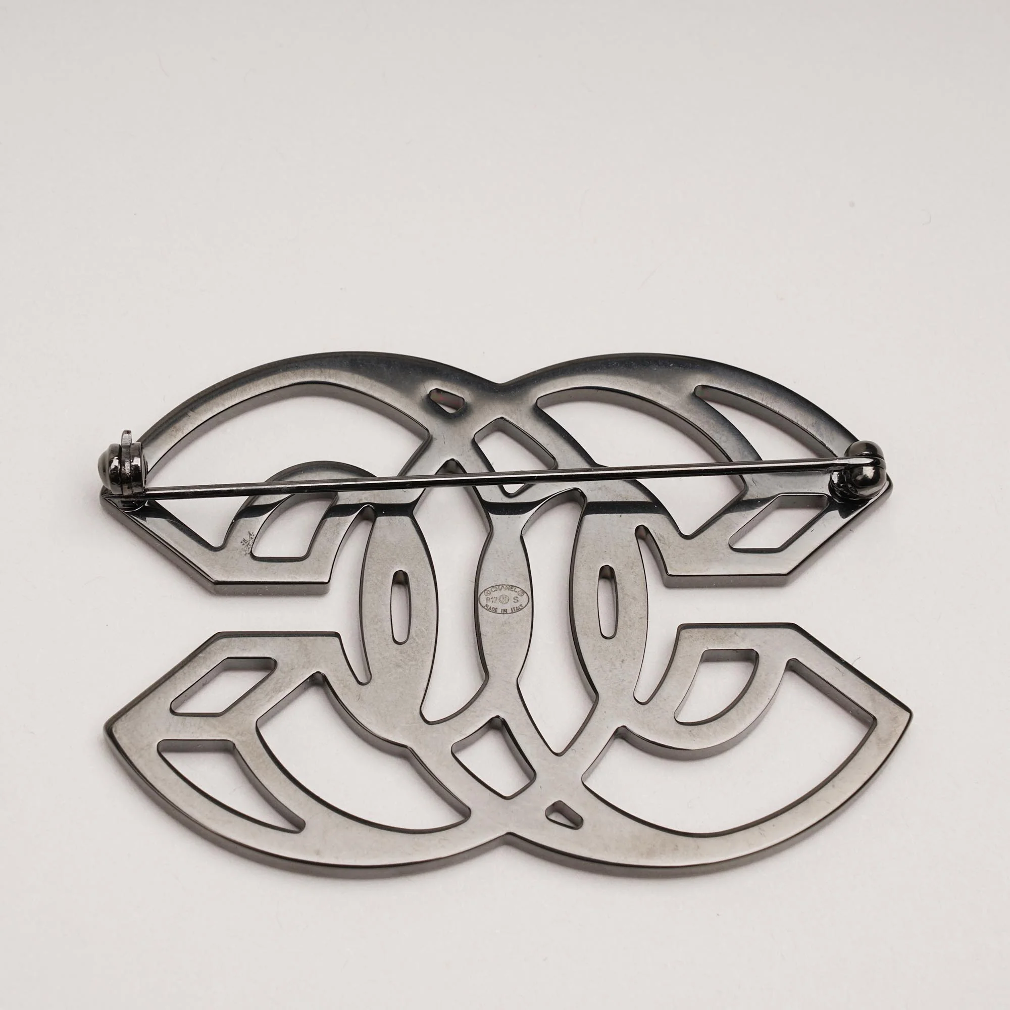 Large CC Pin Brooch - Image 3