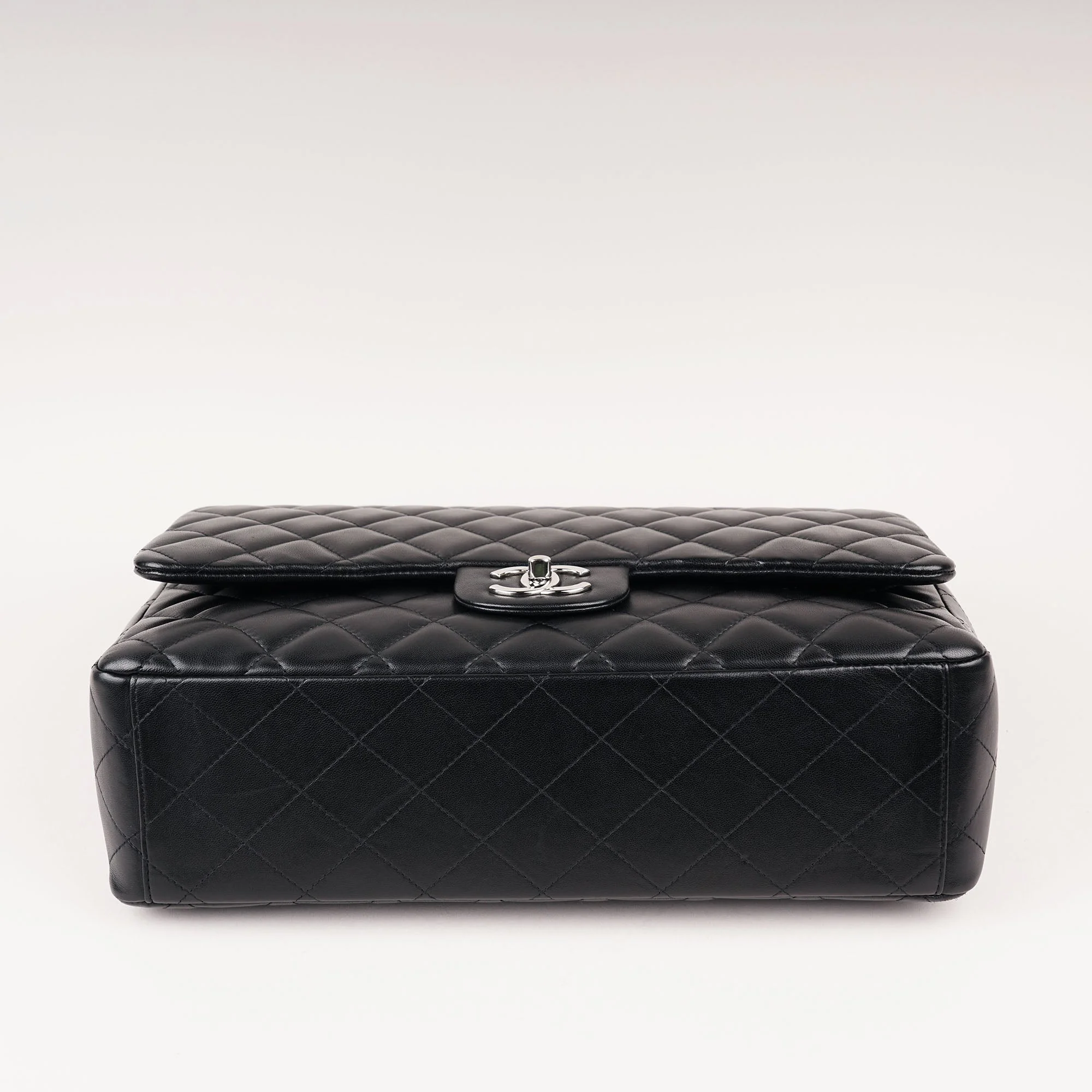 Classic Maxi Double Flap Bag - Image 5