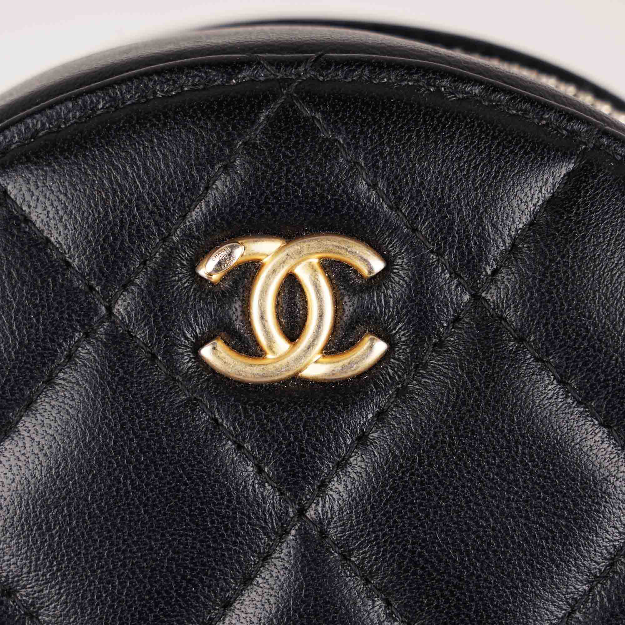 Chanel Round Pearl Crush Shoulder Bag - Image 8