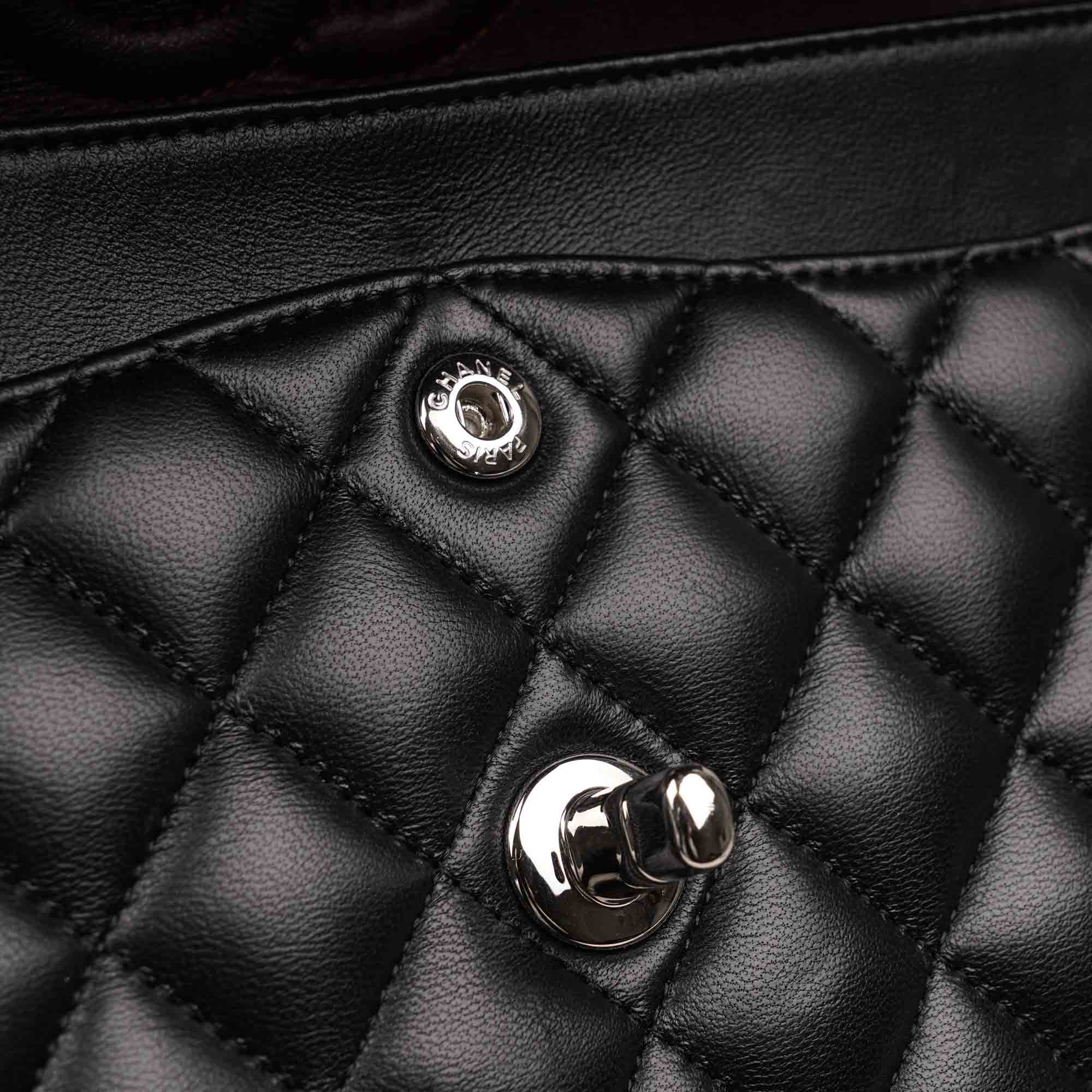 Small Classic Double Flap Bag 2021 - Image 11