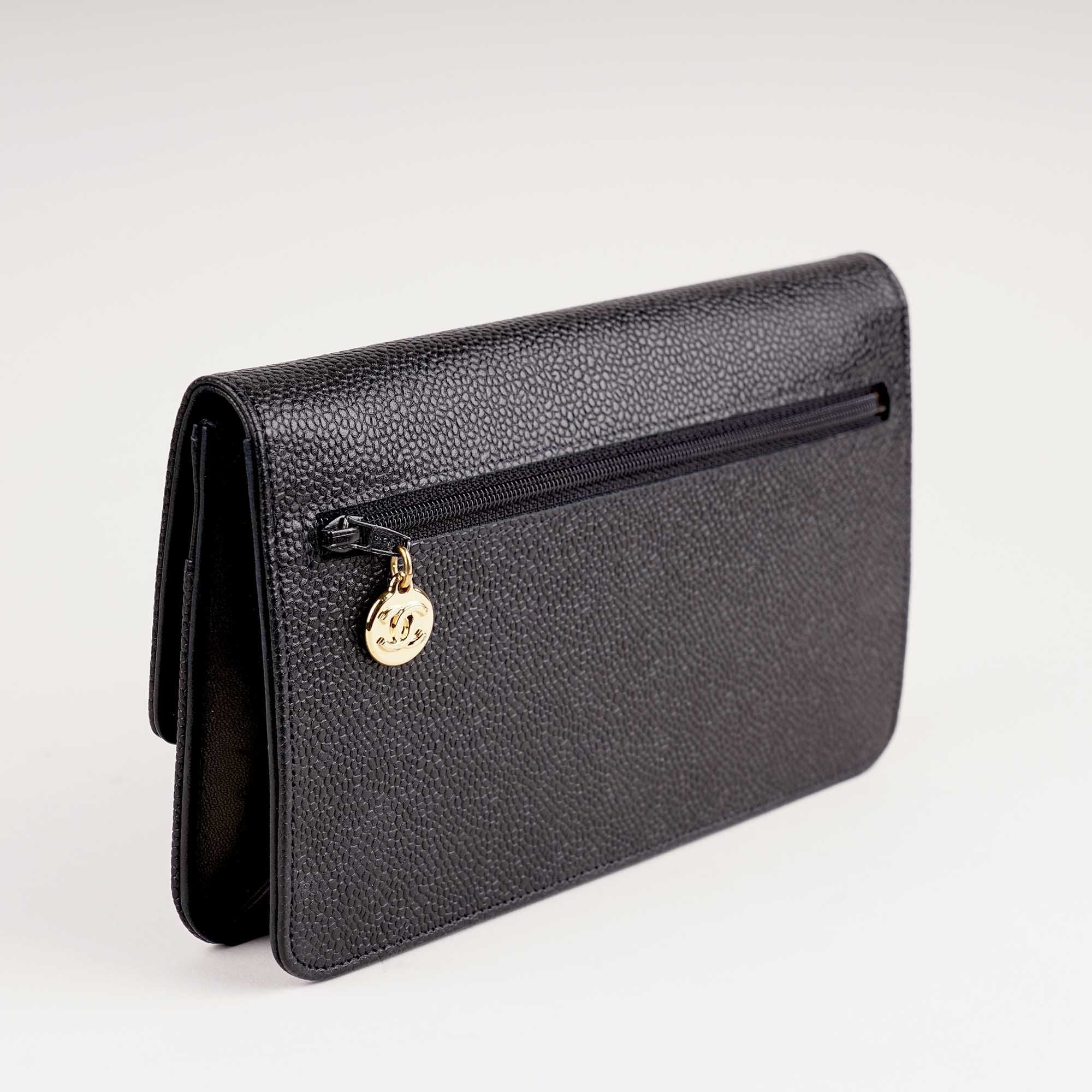 Vintage CC Clutch - Image 4