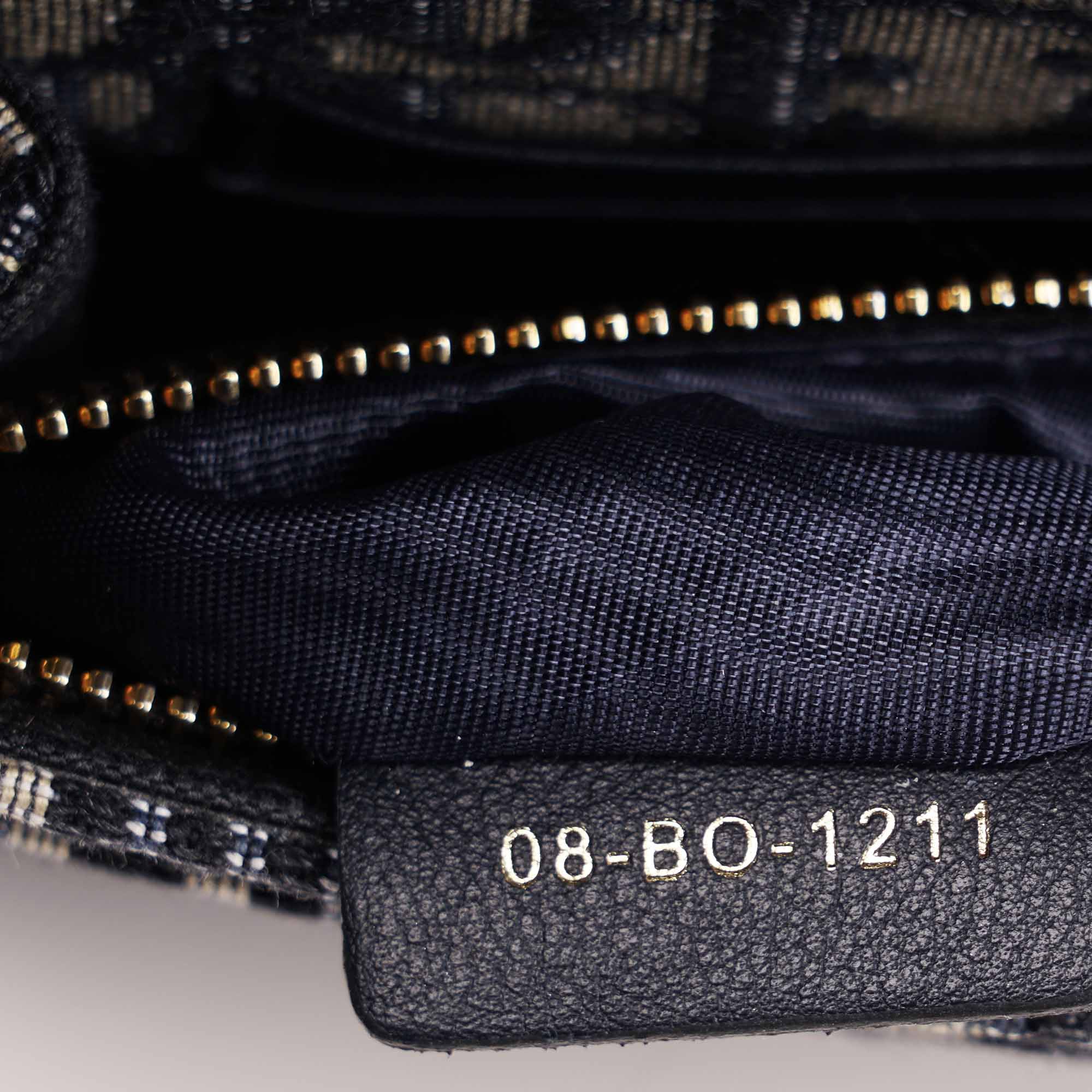 2in1 Montaigne 30 Pouch - Image 10