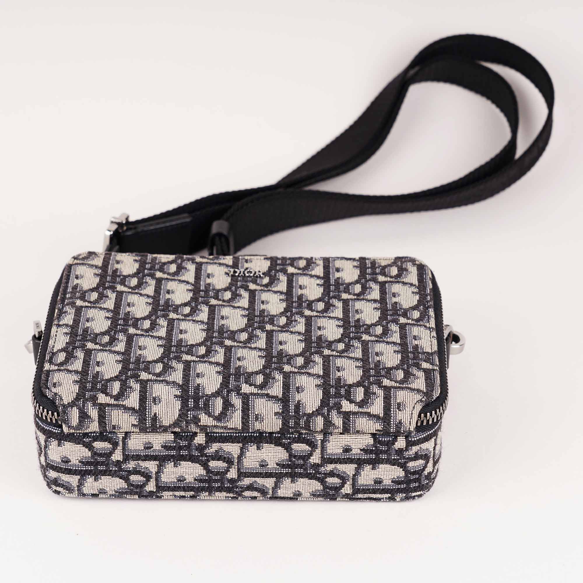 Pouch on Strap - Image 5