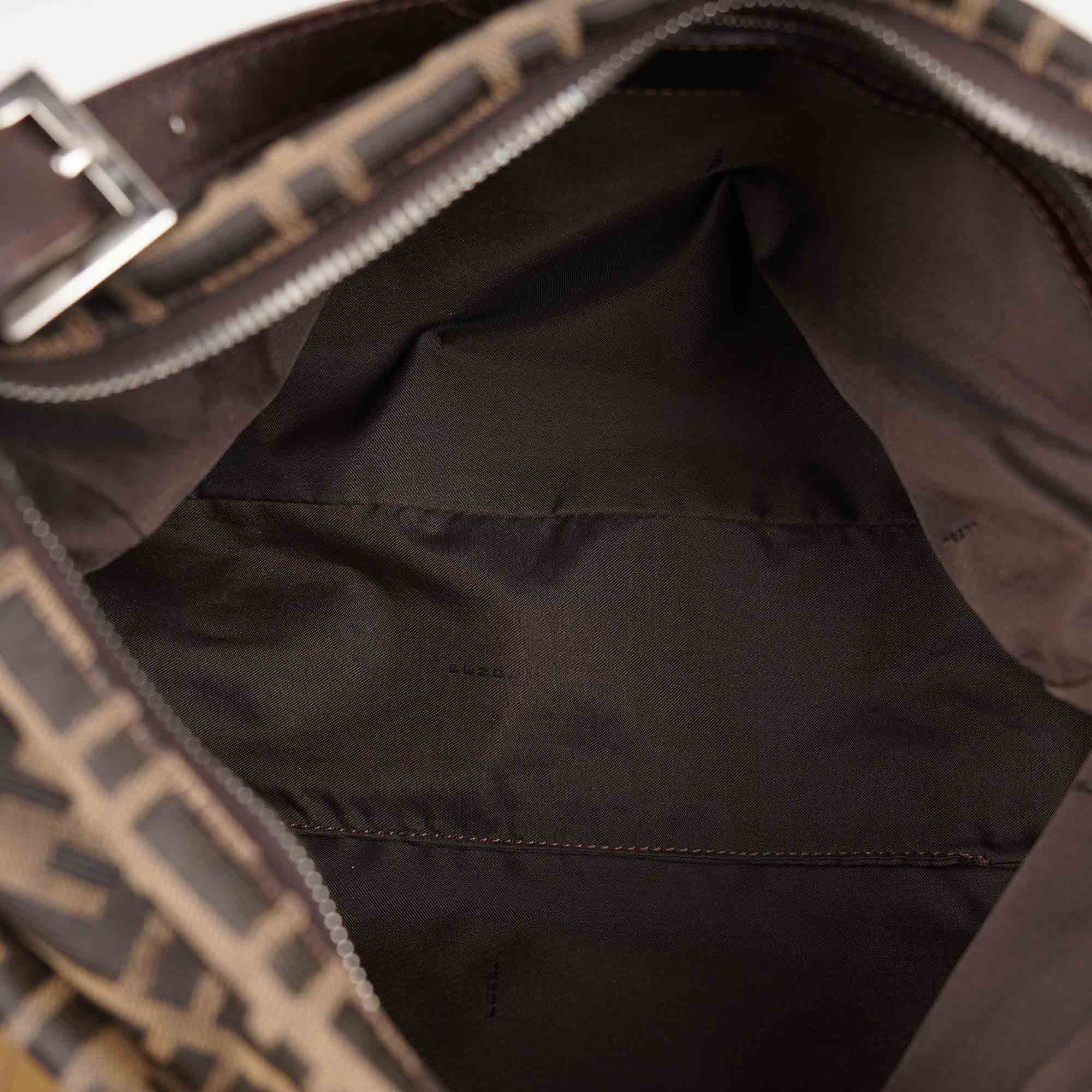 Large Mama Baguette Shoulder Bag - Image 9
