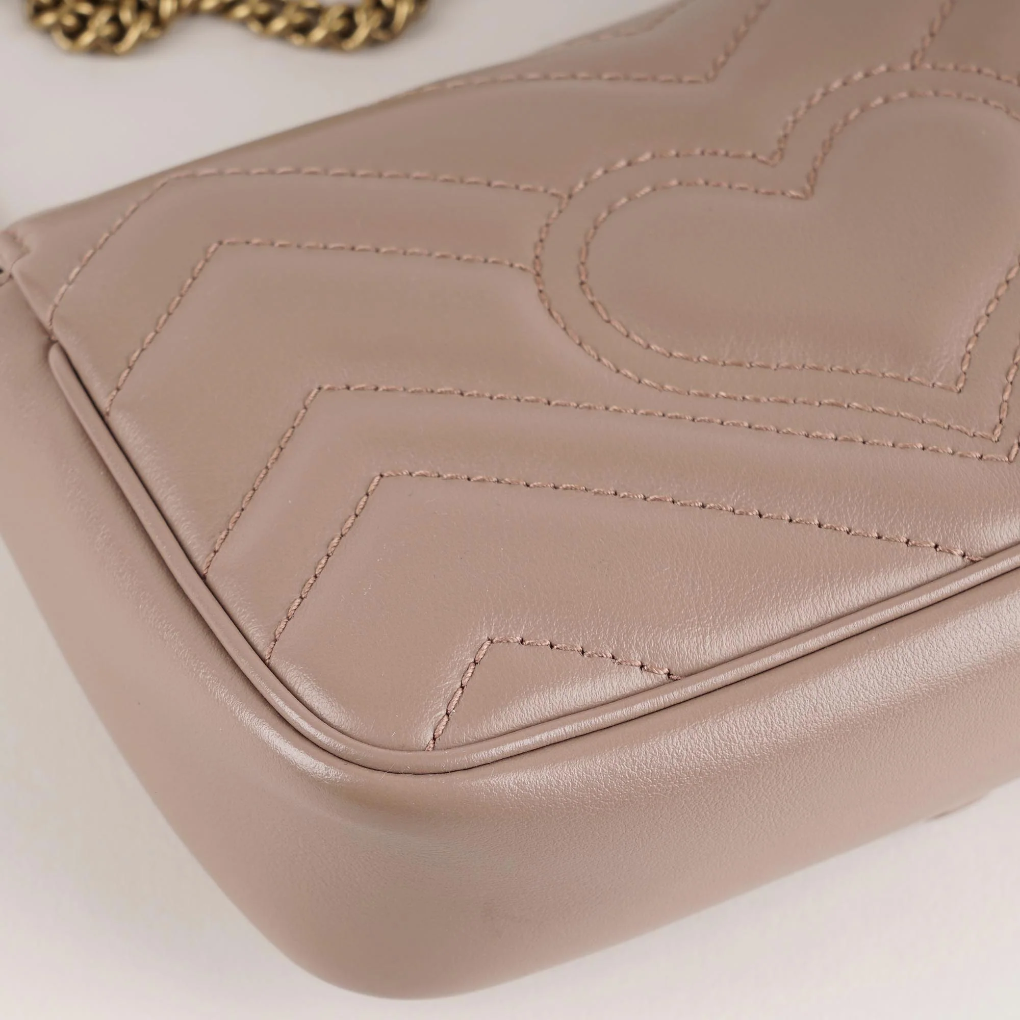 Marmont Mini Shoulder Bag - Image 13
