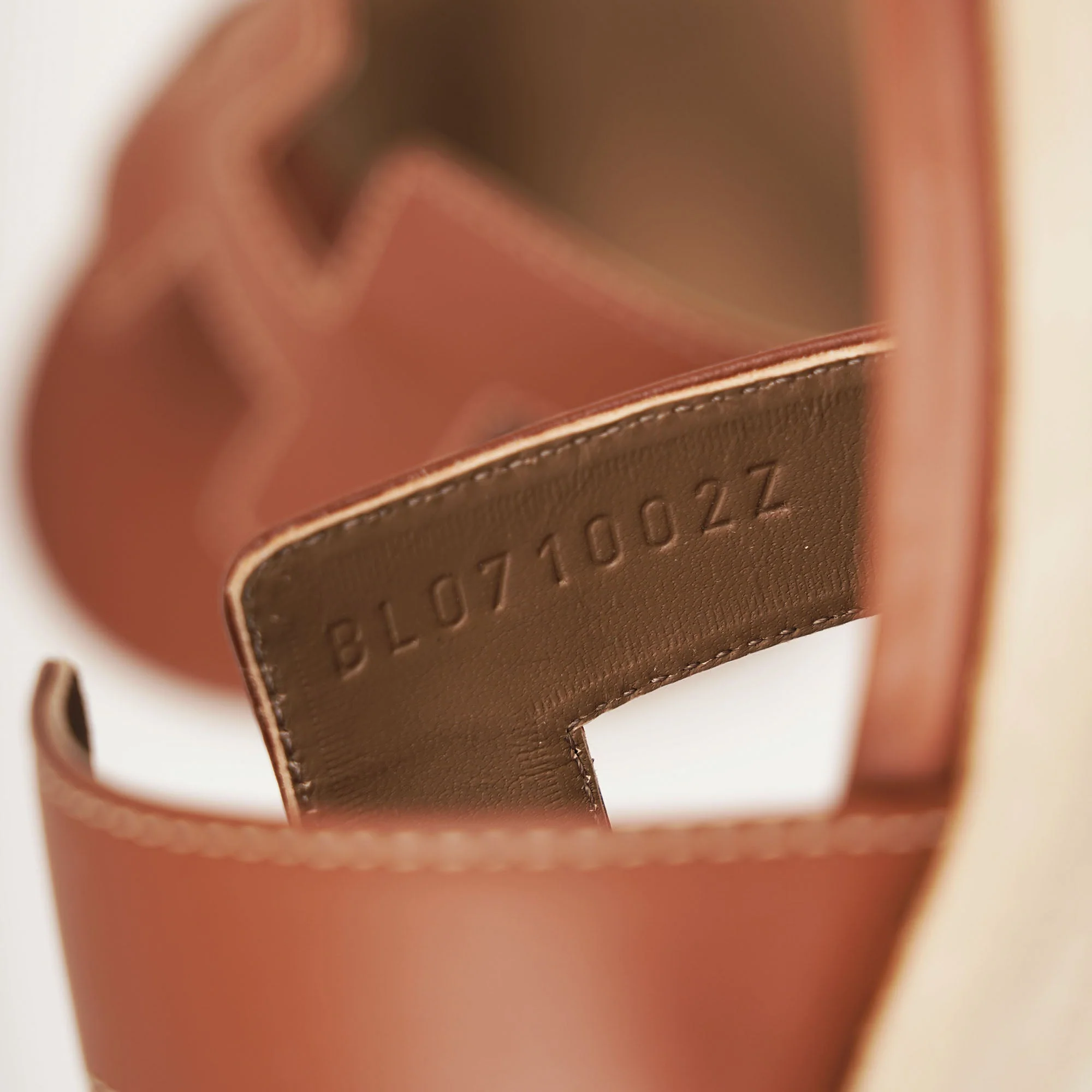 Oasis Sandals 40½ - Image 5