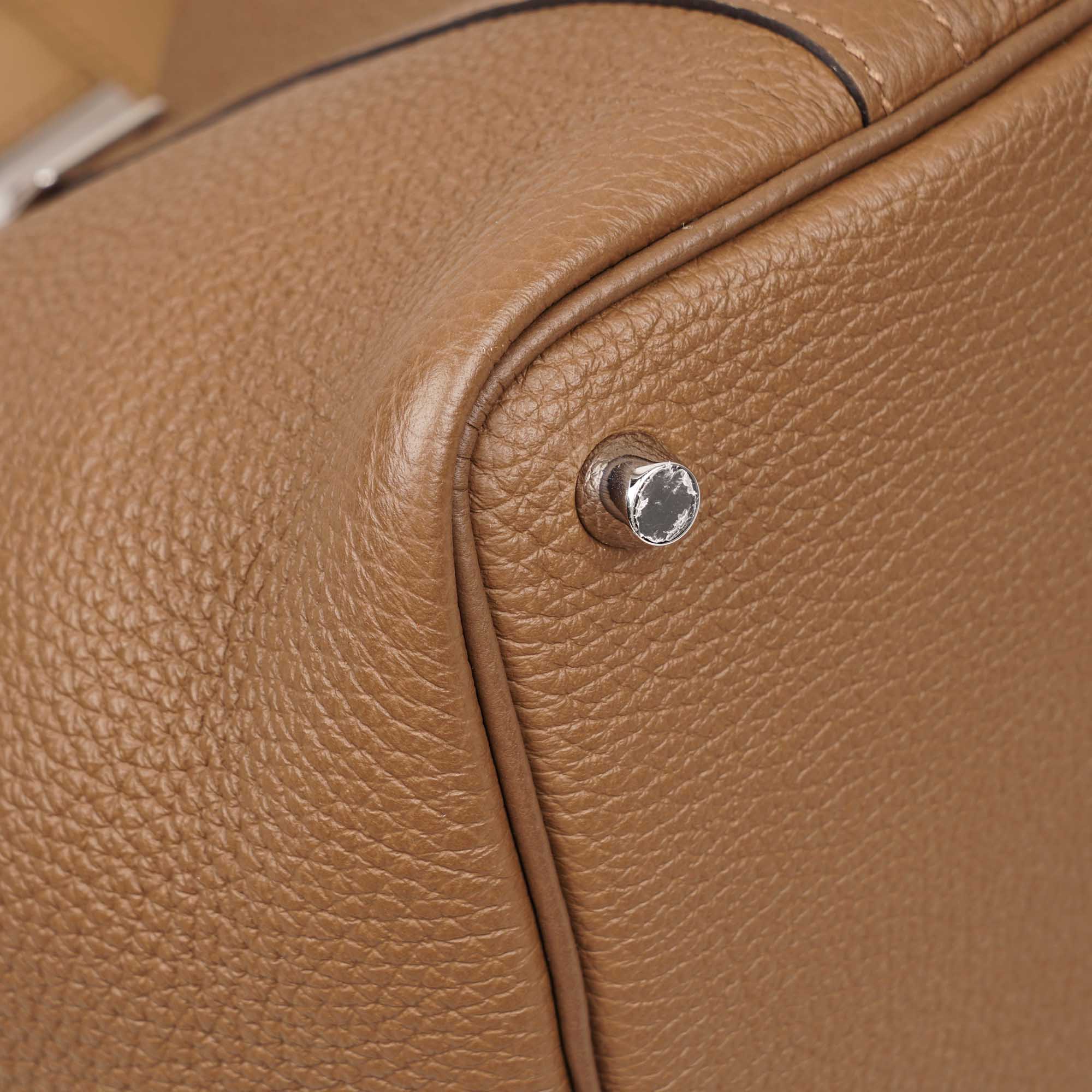 Picotin 18 Top Handle - Image 10