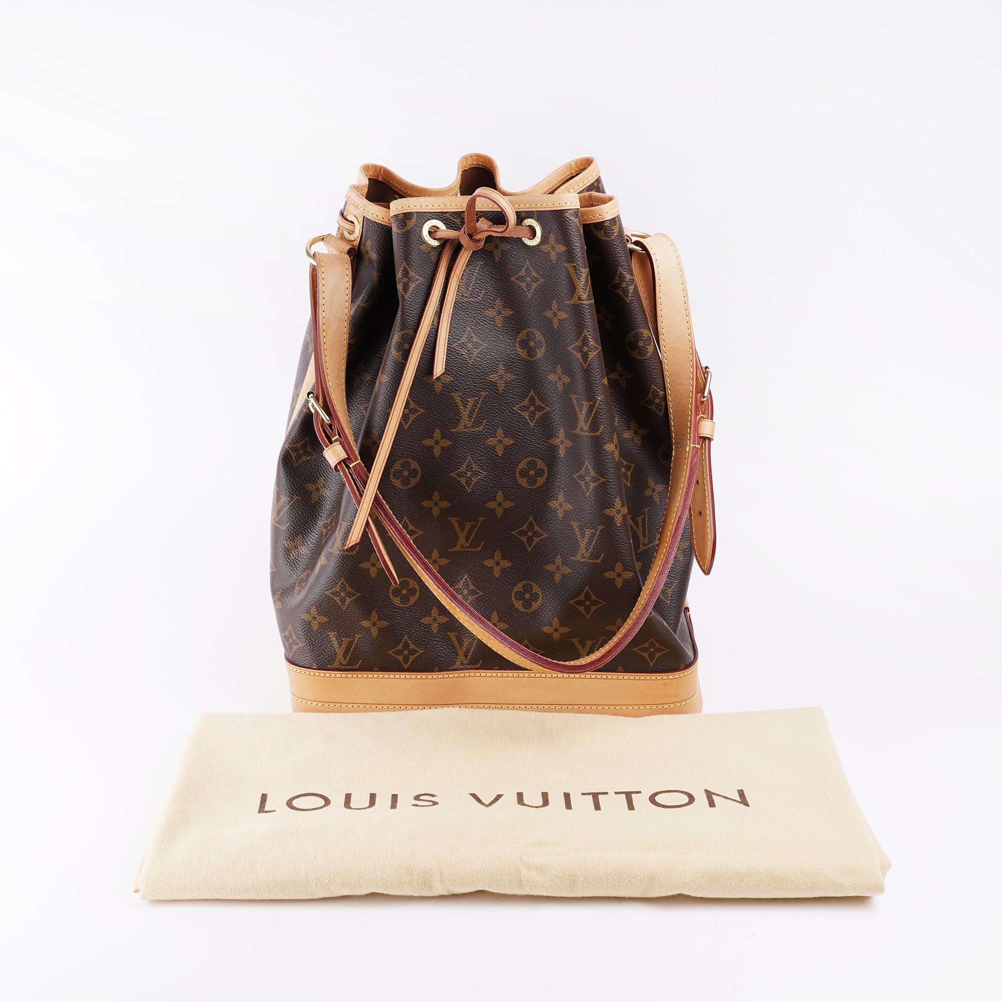 PRE-ORDER Large Noé Bucket Bag - Image 6