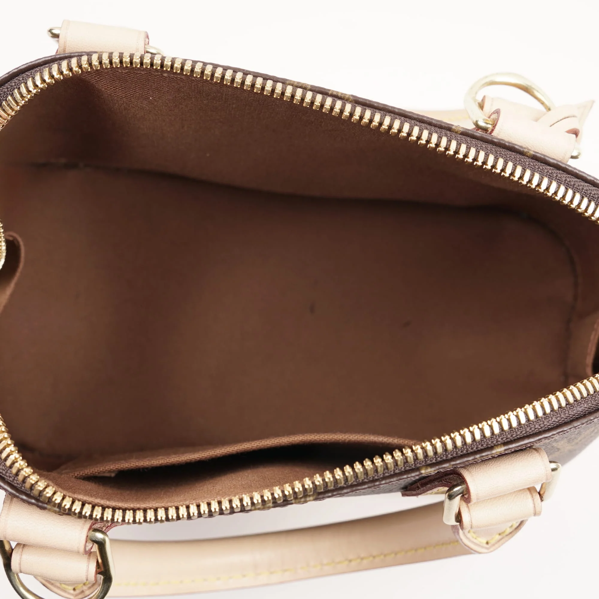 Alma BB Top Handle - Image 8