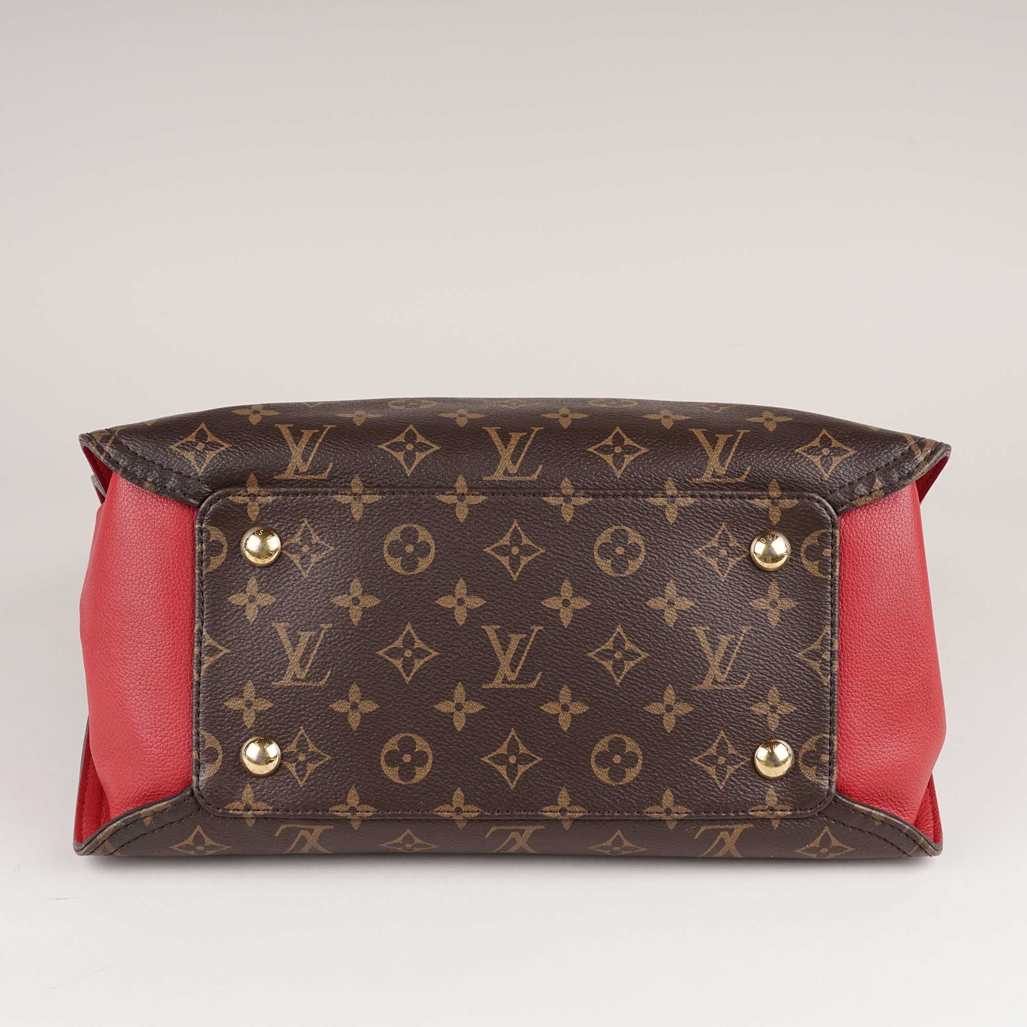 Gaia Shoulder Bag - Image 5