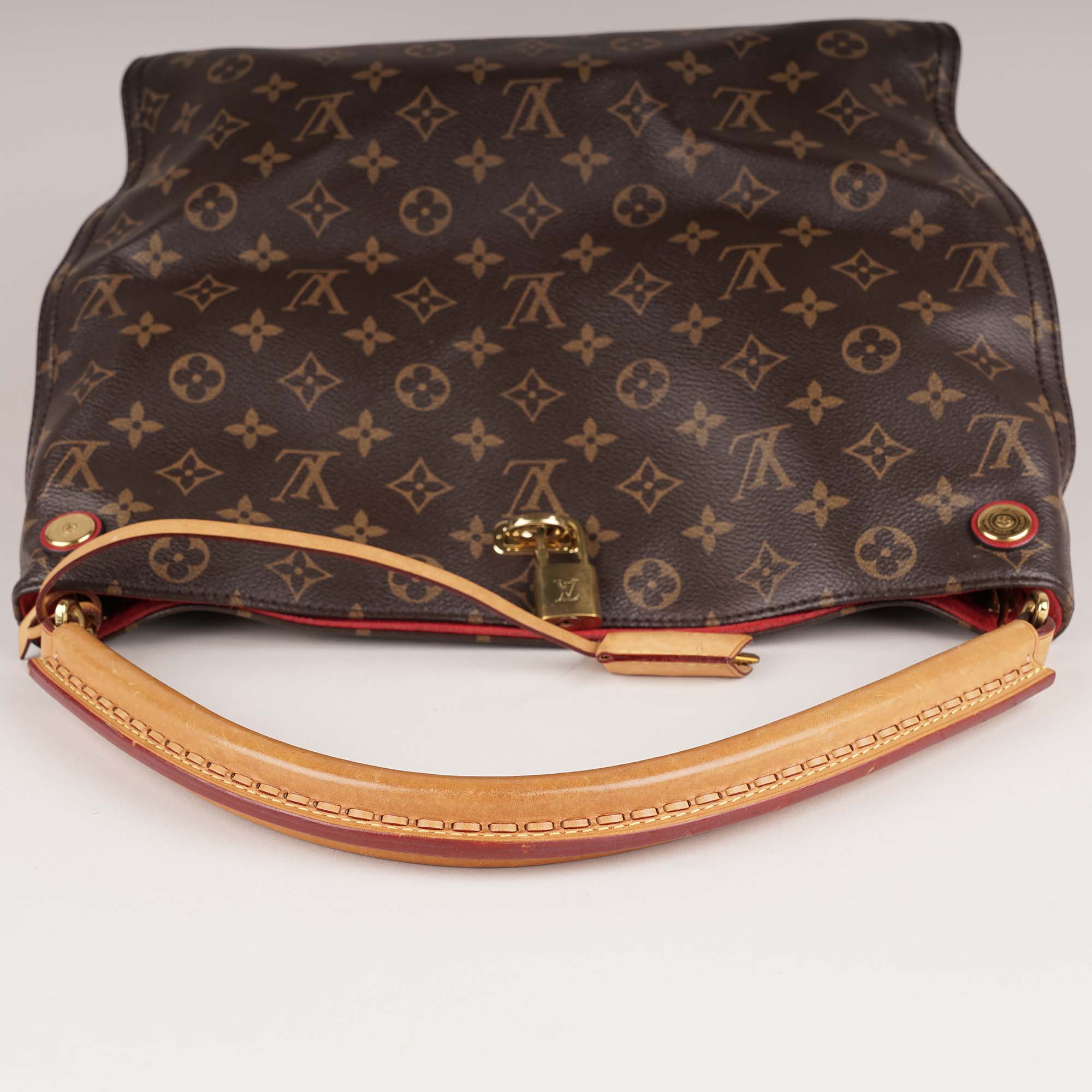 Gaia Shoulder Bag - Image 7