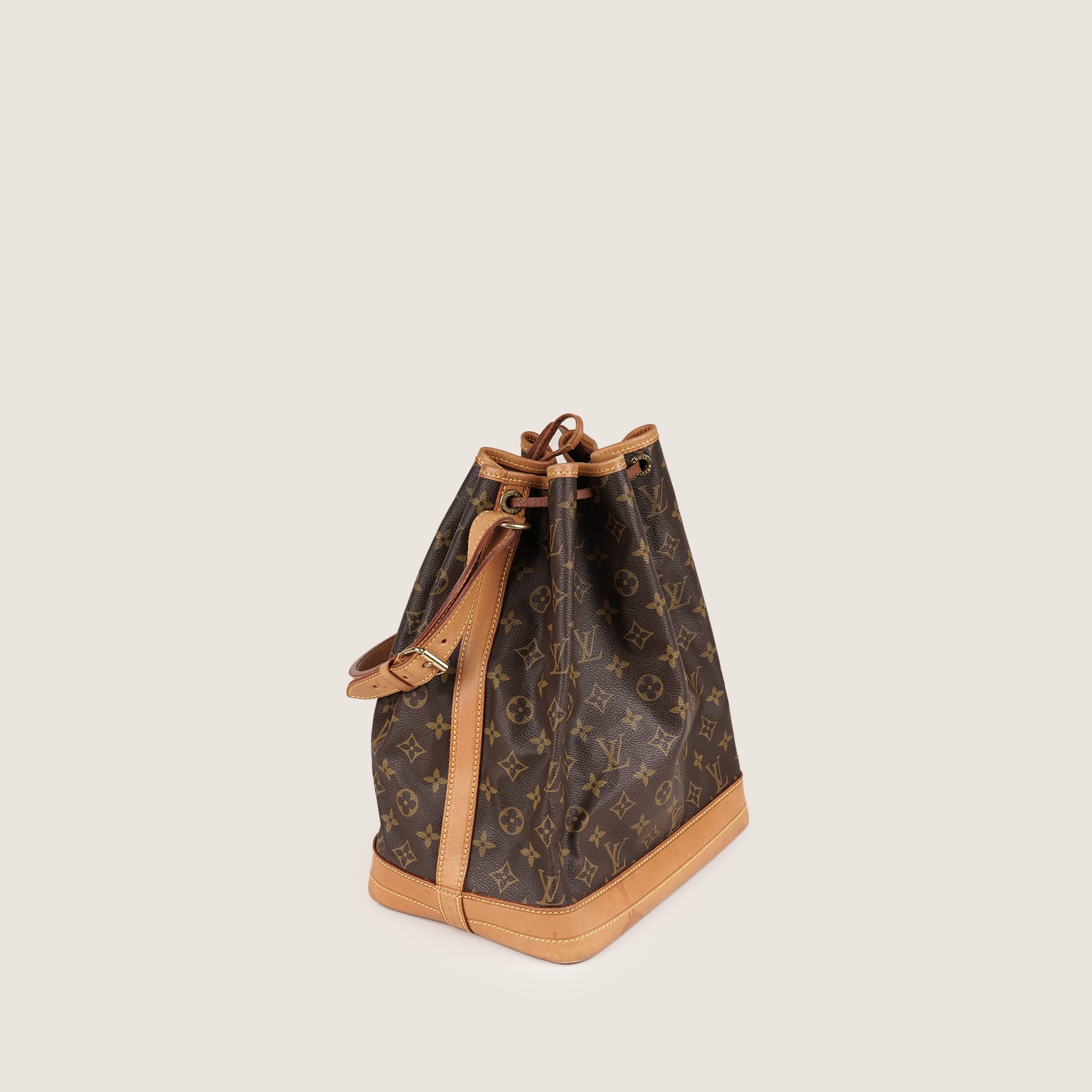 Large Noe Bucket Bag - Image 4