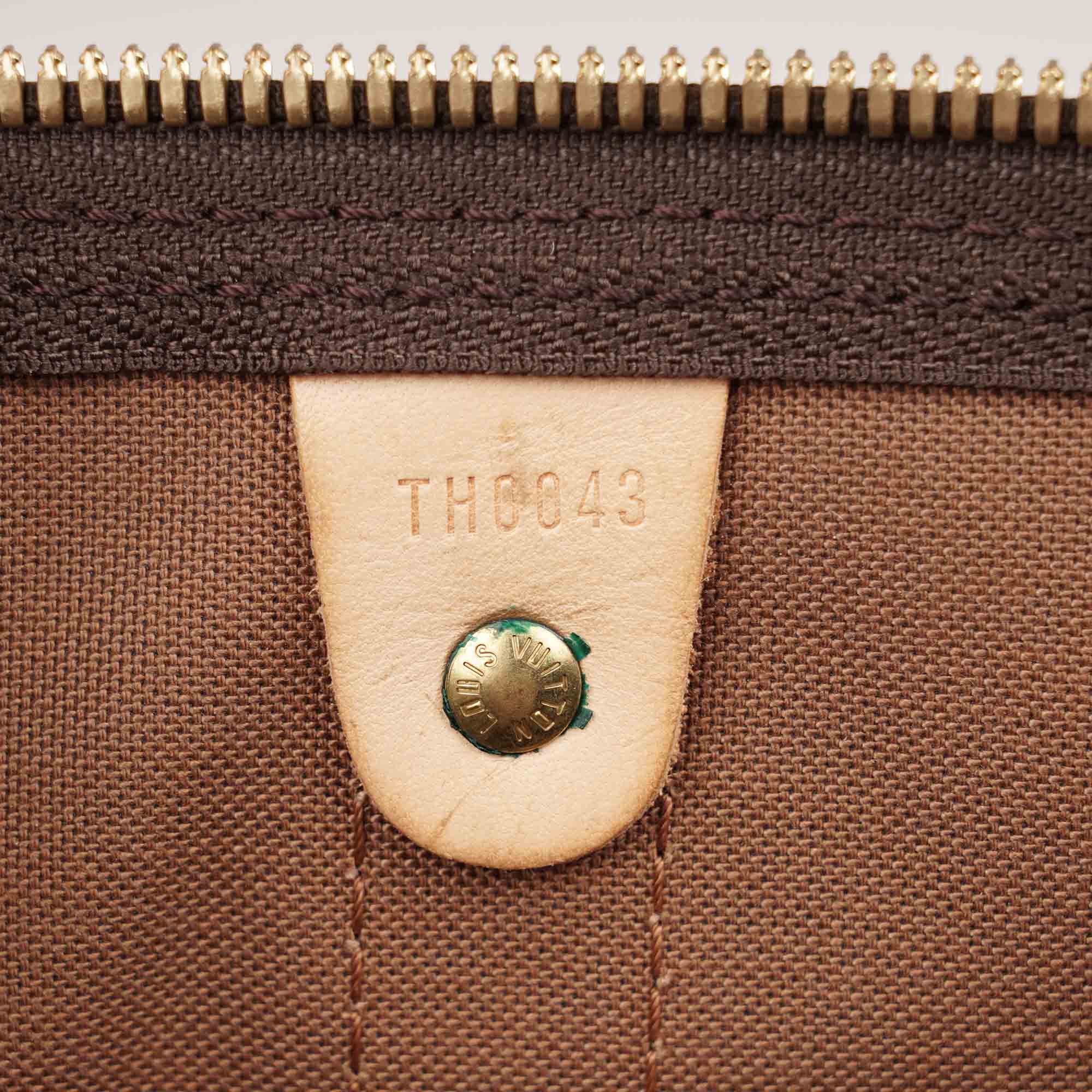 Keepall 45 Handbag - Image 10