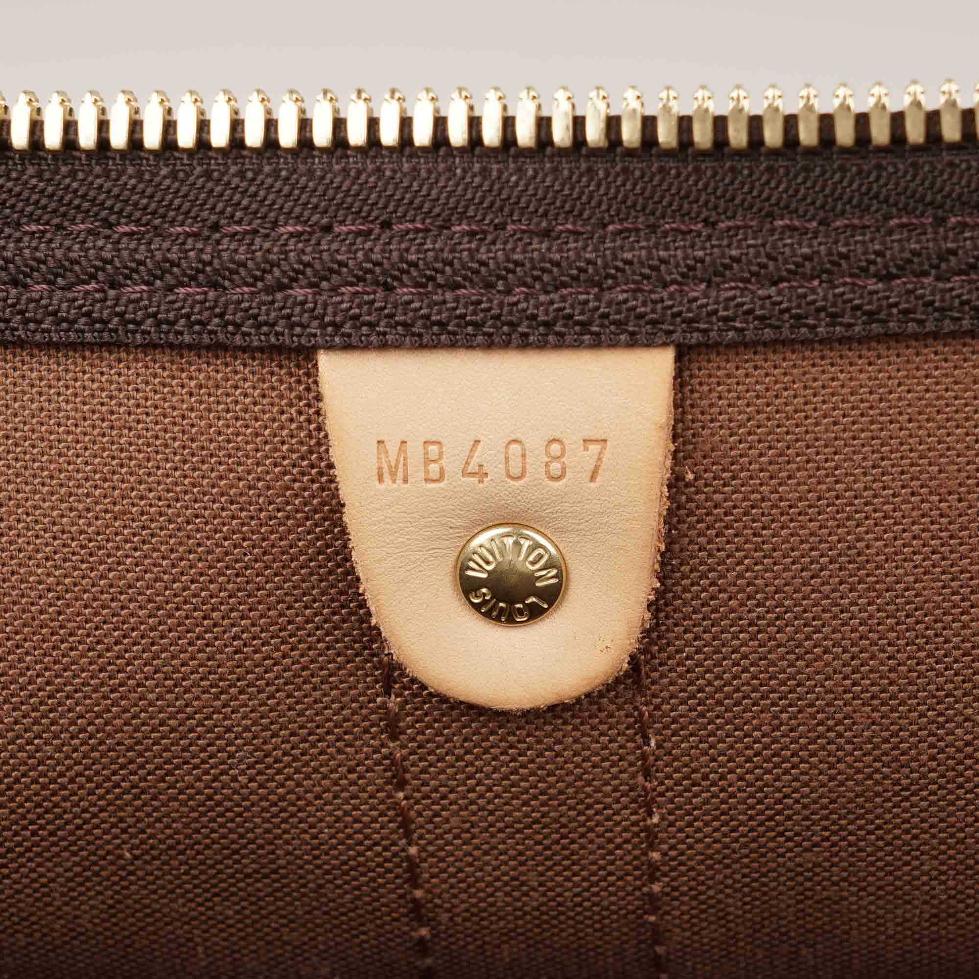 Keepall 55 Bandoulière Bag - Image 9