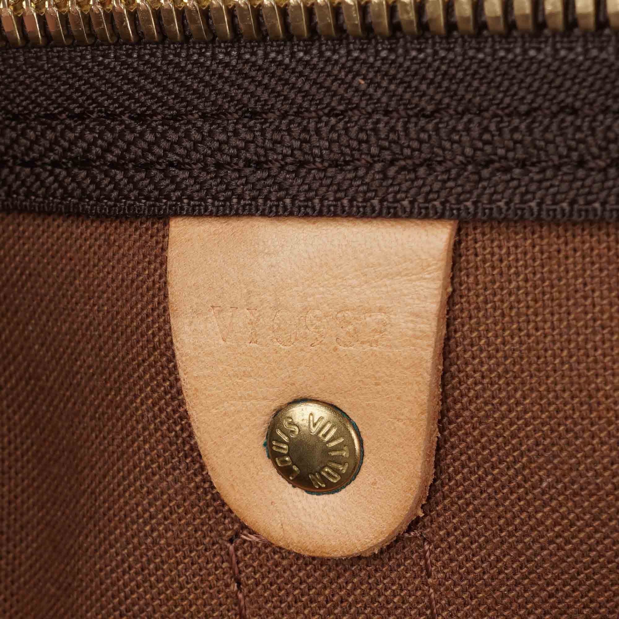 Keepall 55 Bandoulière Bag - Image 10
