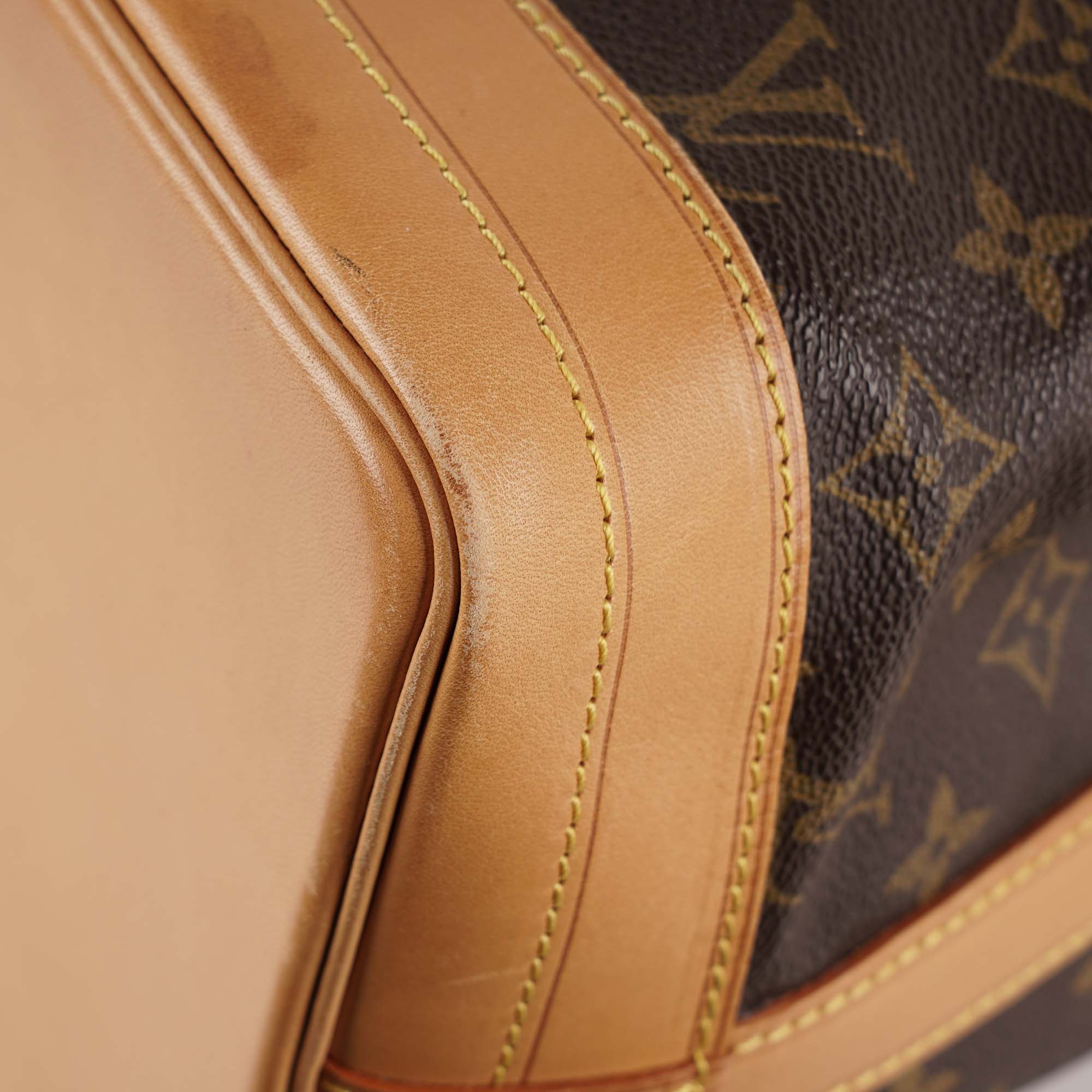 Large Noé Bucket Bag - Image 14