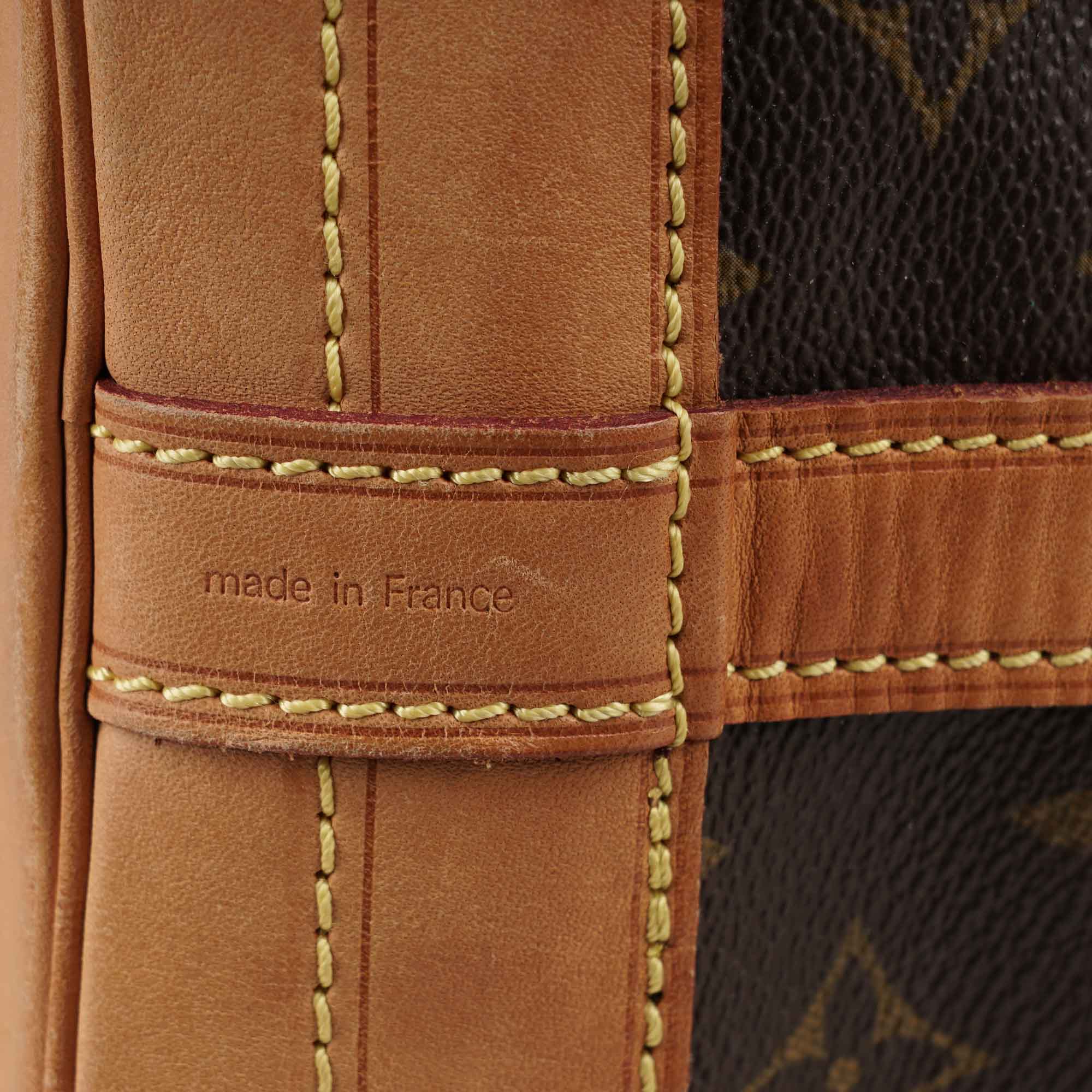Large Noé Bucket Bag - Image 10