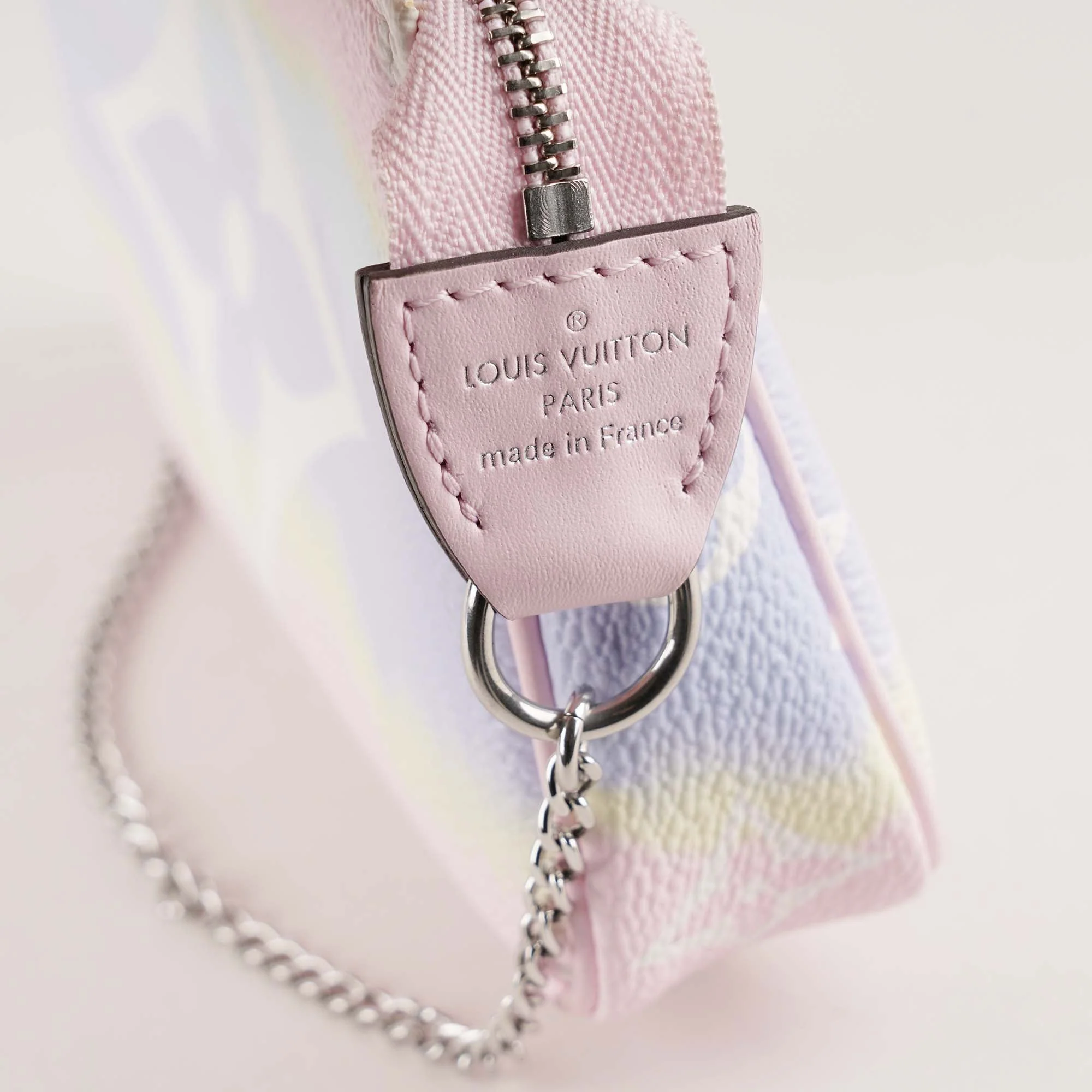 Mini Pochette Accessoires By The Pool - Image 7