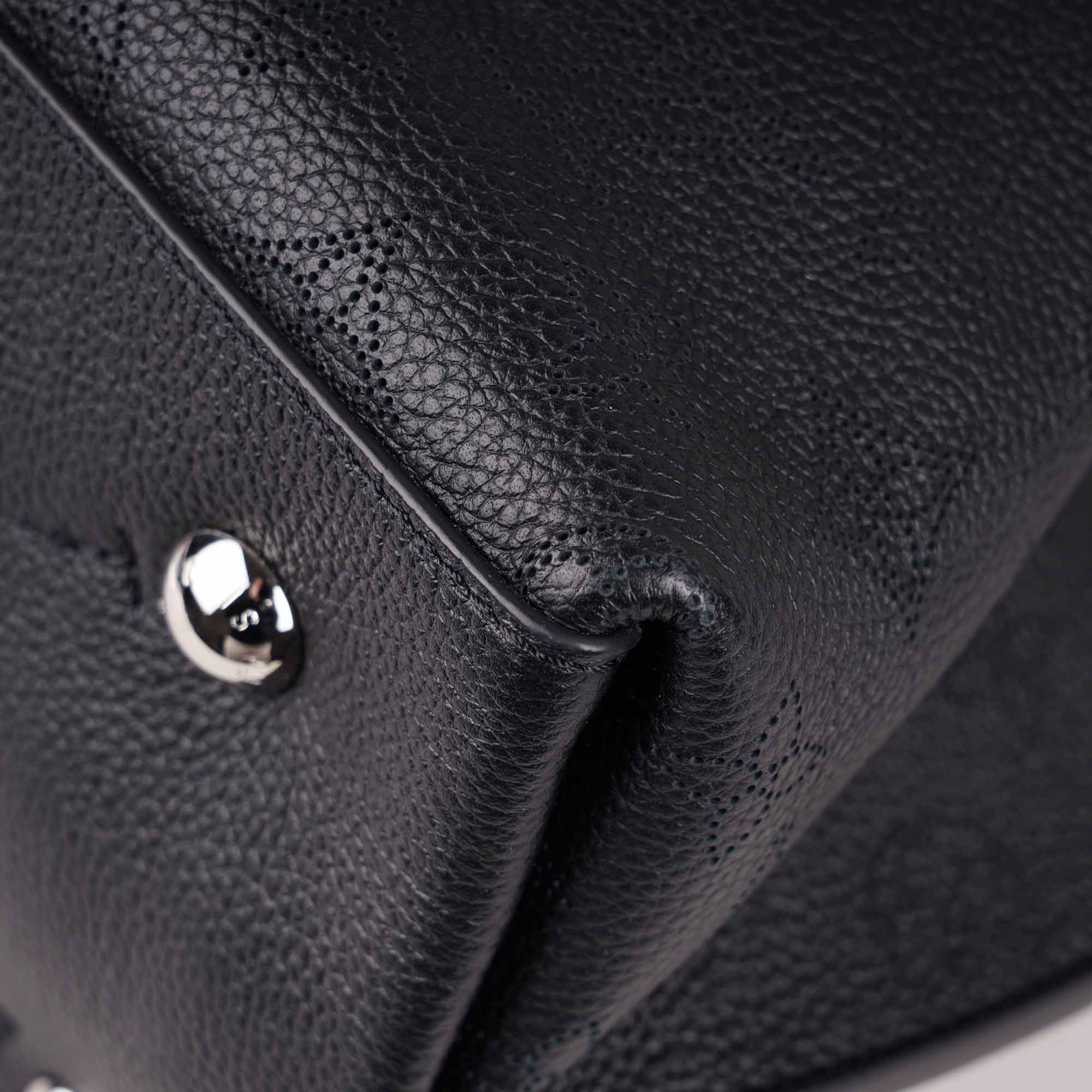 Muria Shoulder Bag - Image 13