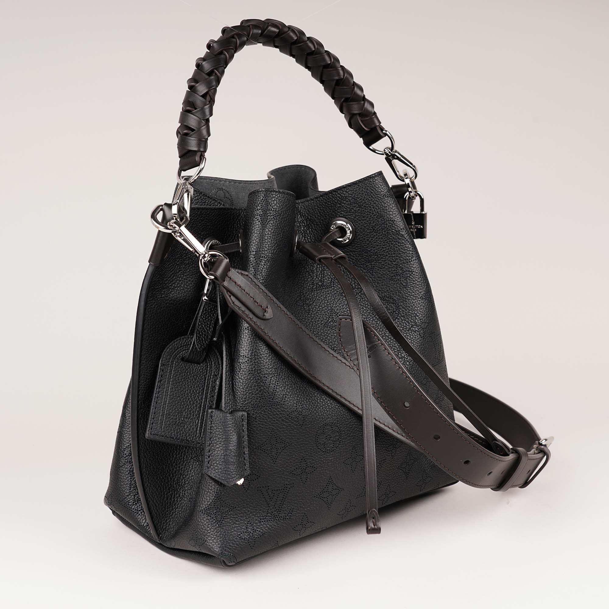 Muria Shoulder Bag - Image 4