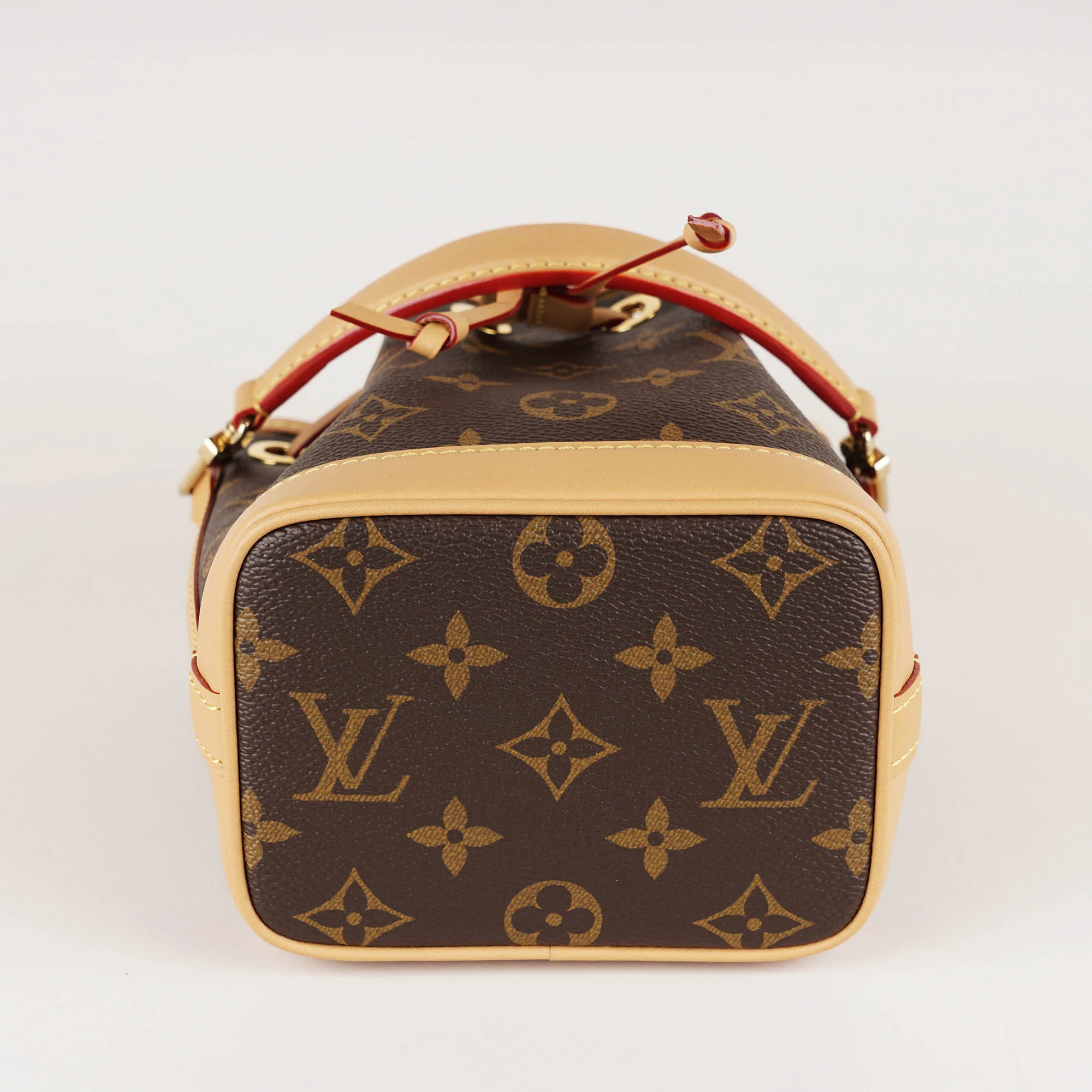 Nano Noé Bucket Bag - Image 5