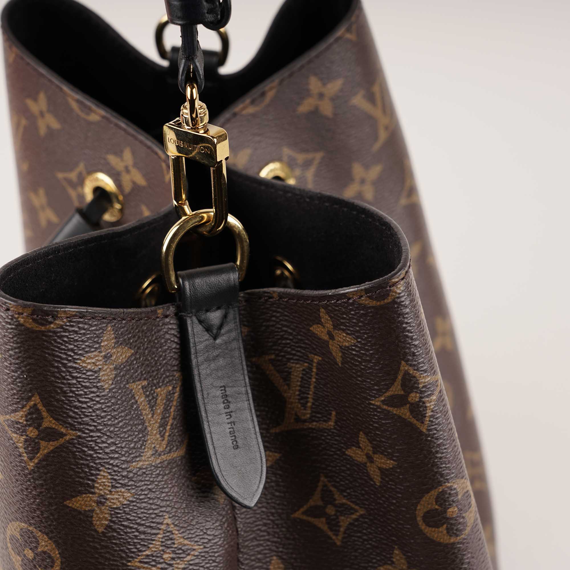 NéoNoé Bucket Bag - Image 5