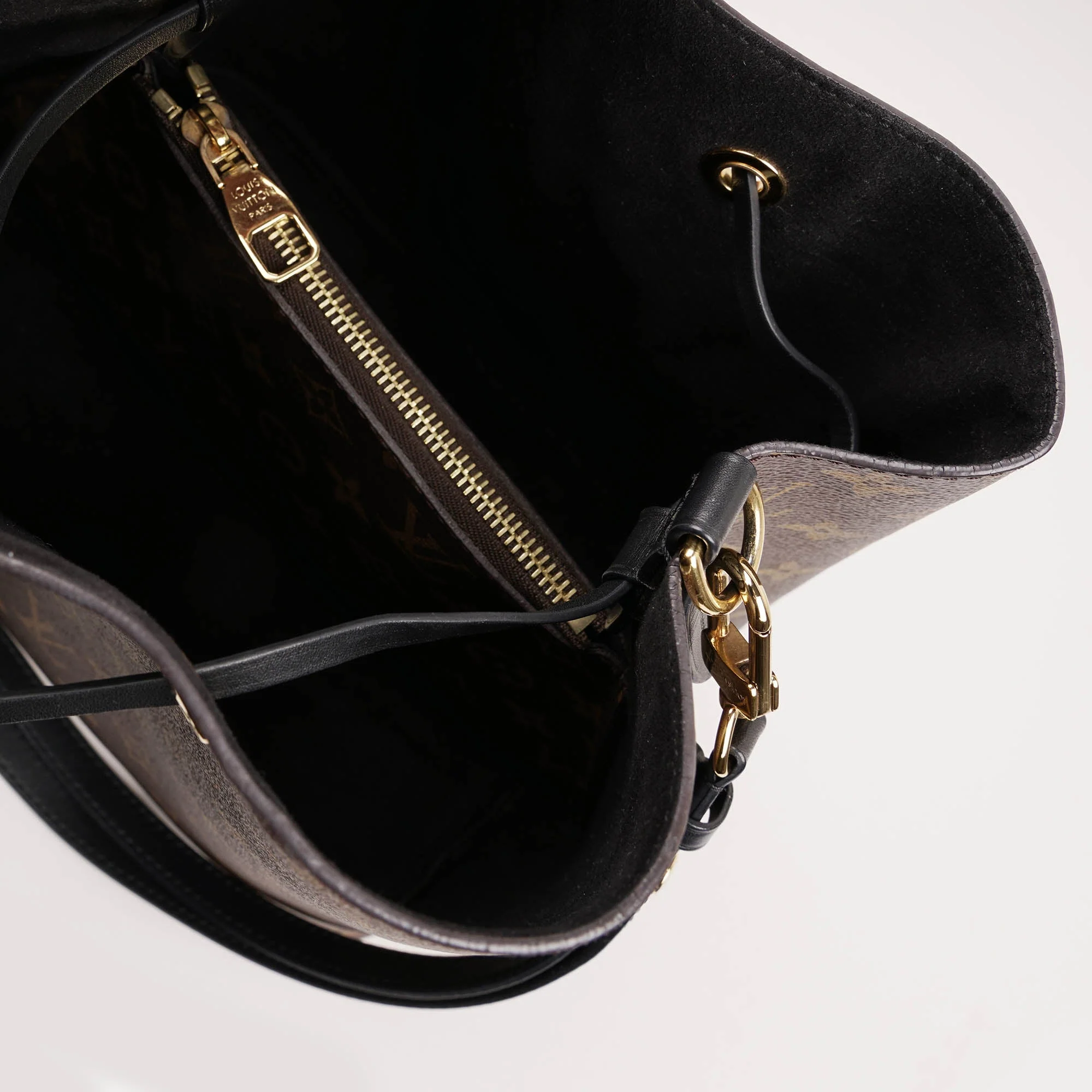NéoNoé Bucket Bag - Image 8