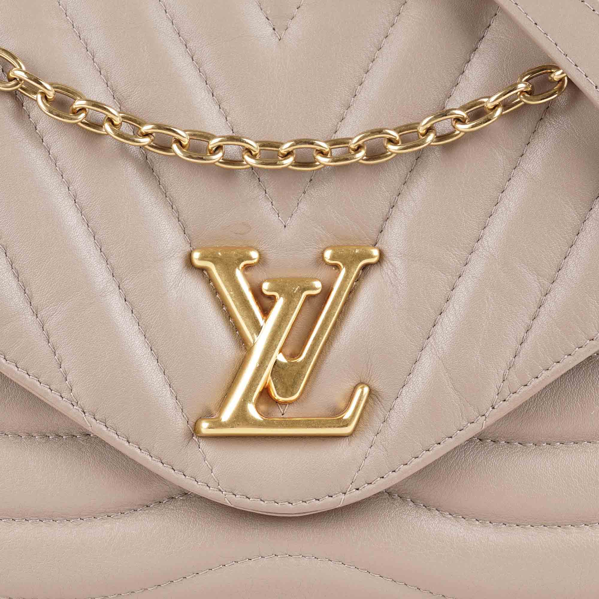 New Wave Chain Bag - Image 7