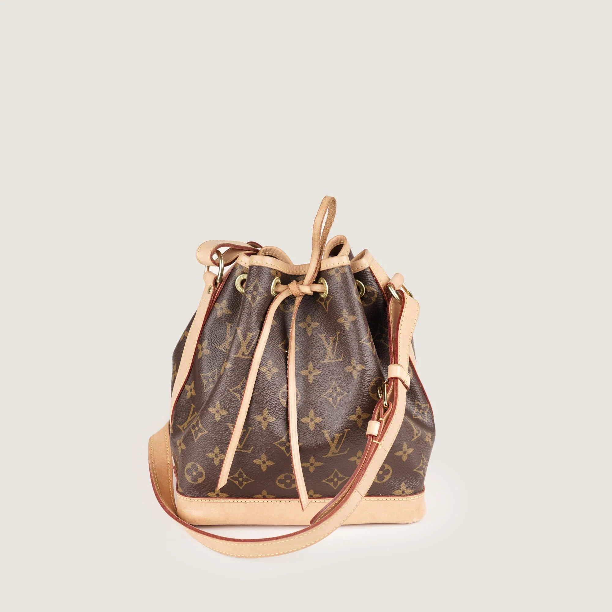 Noé BB Shoulder Bag