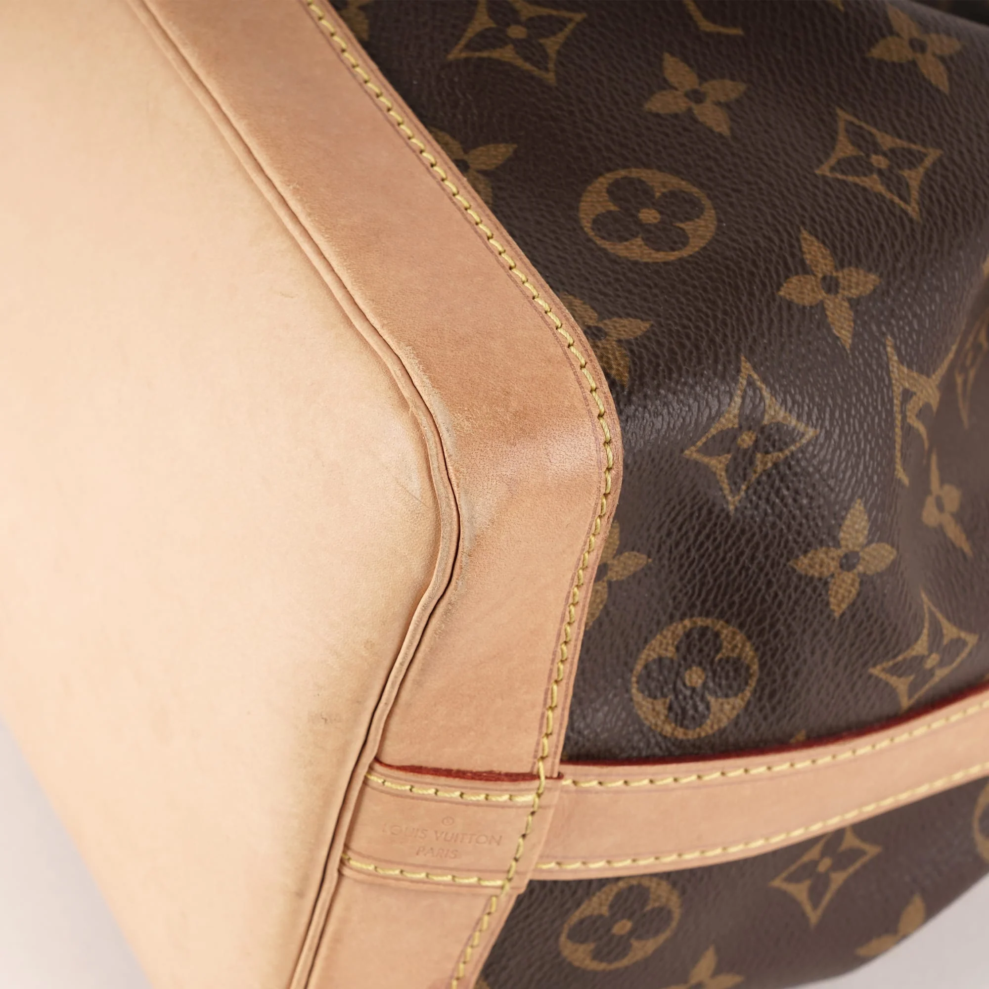 Noé BB Shoulder Bag - Image 10