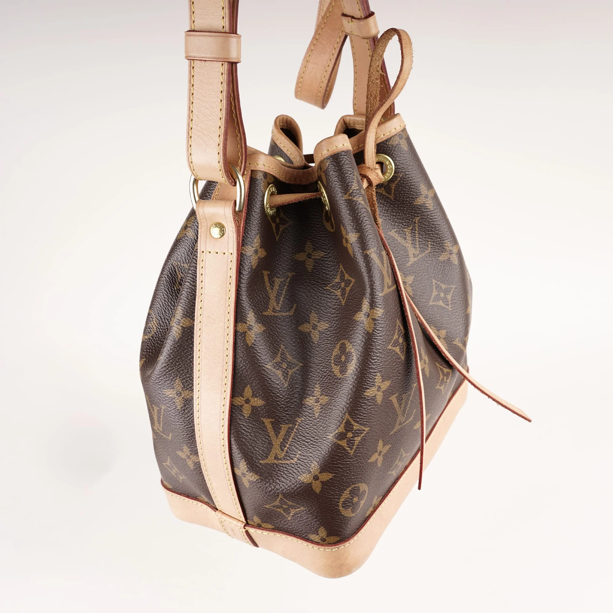 Noé BB Shoulder Bag - Image 6