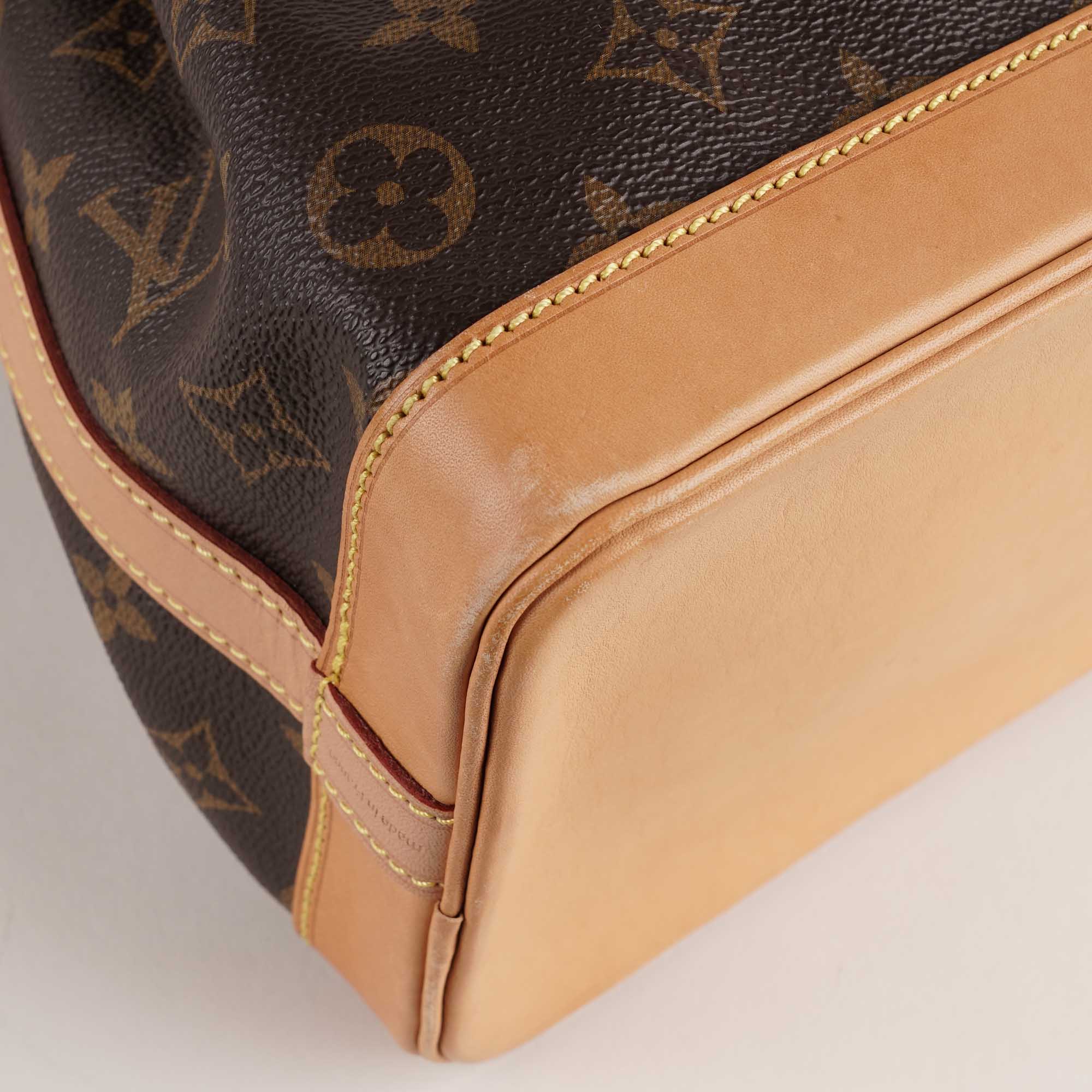 Noé BB Bucket Bag - Image 12