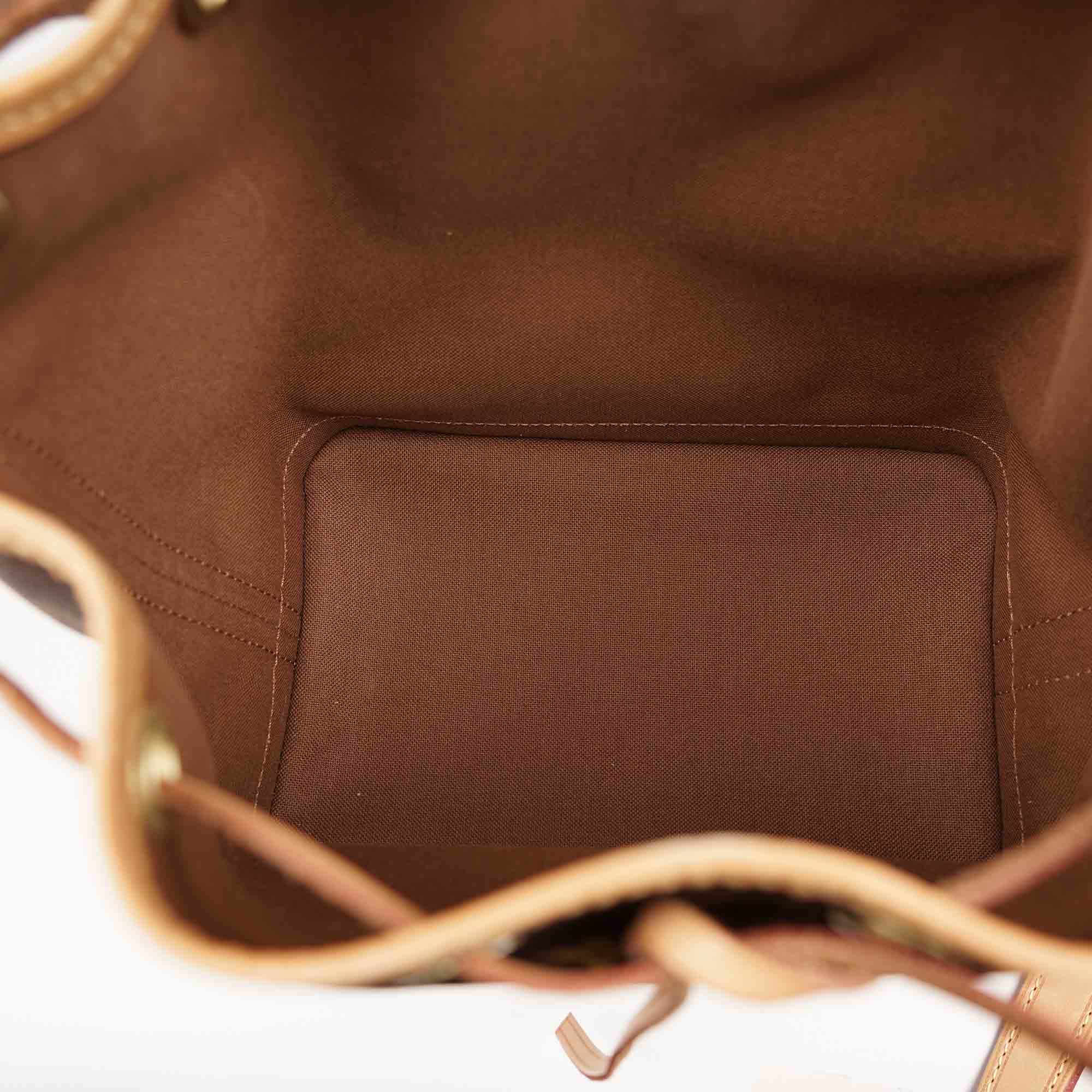 Noé BB Bucket Bag - Image 7