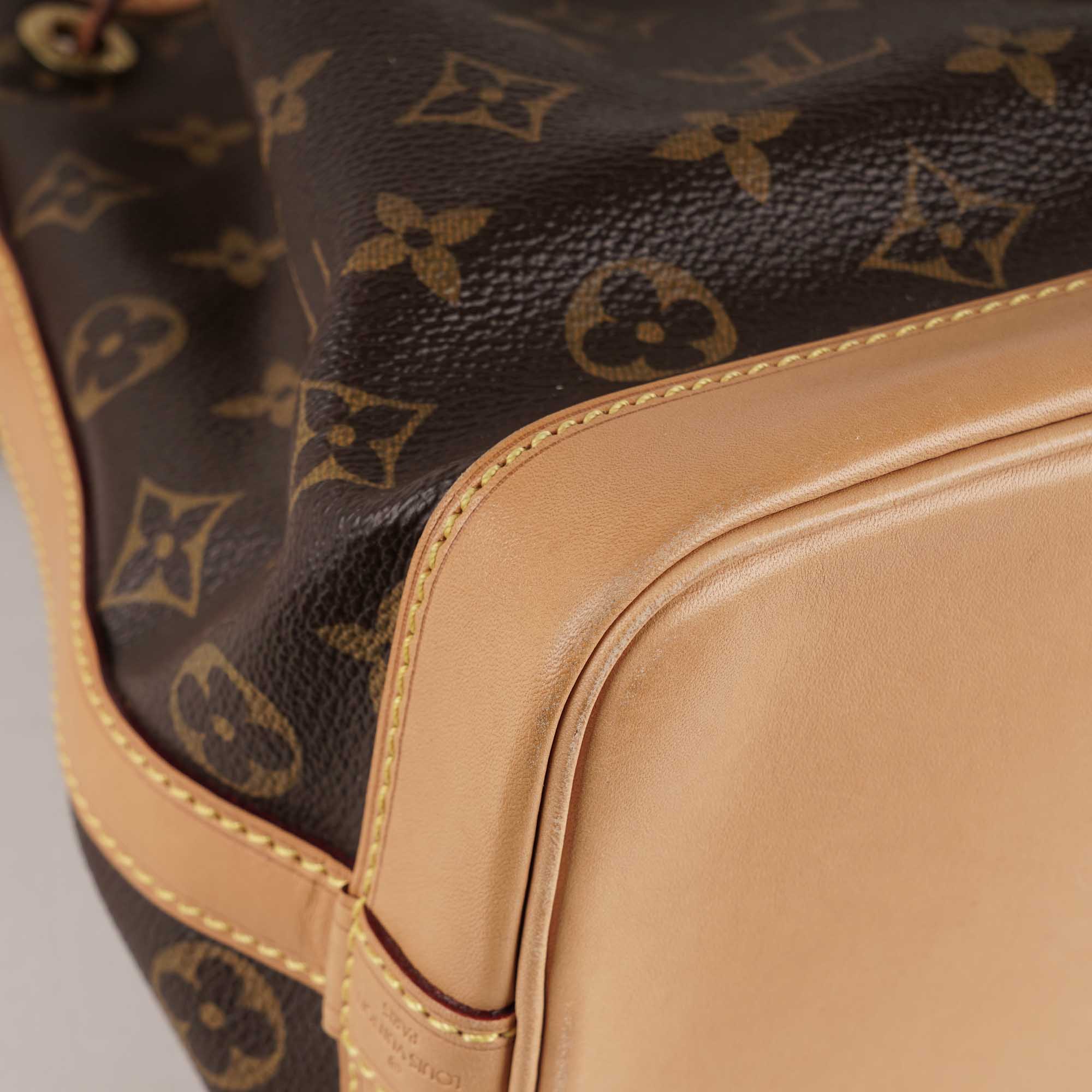 Noé BB Bucket Bag - Image 12