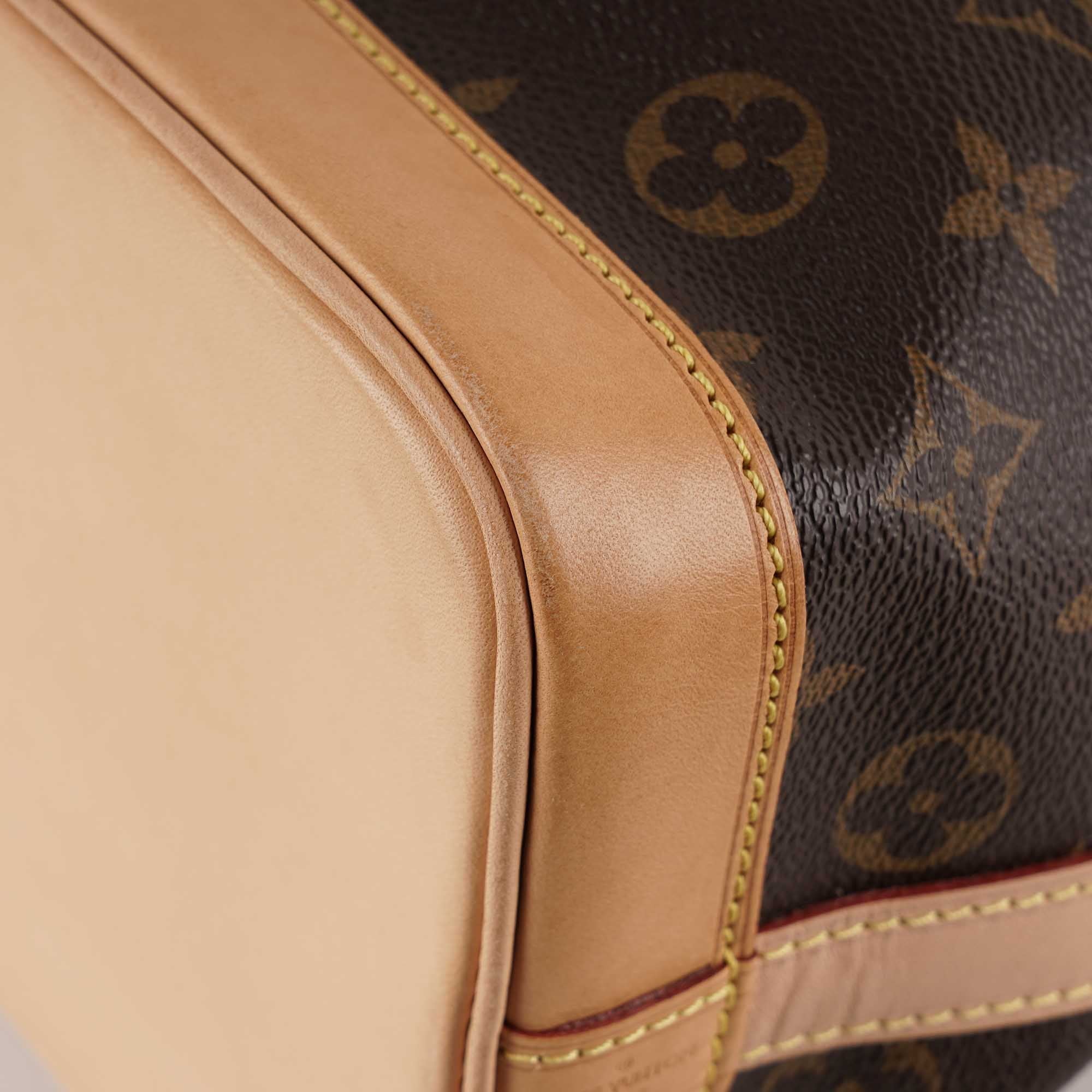 Noé BB Bucket Bag - Image 12