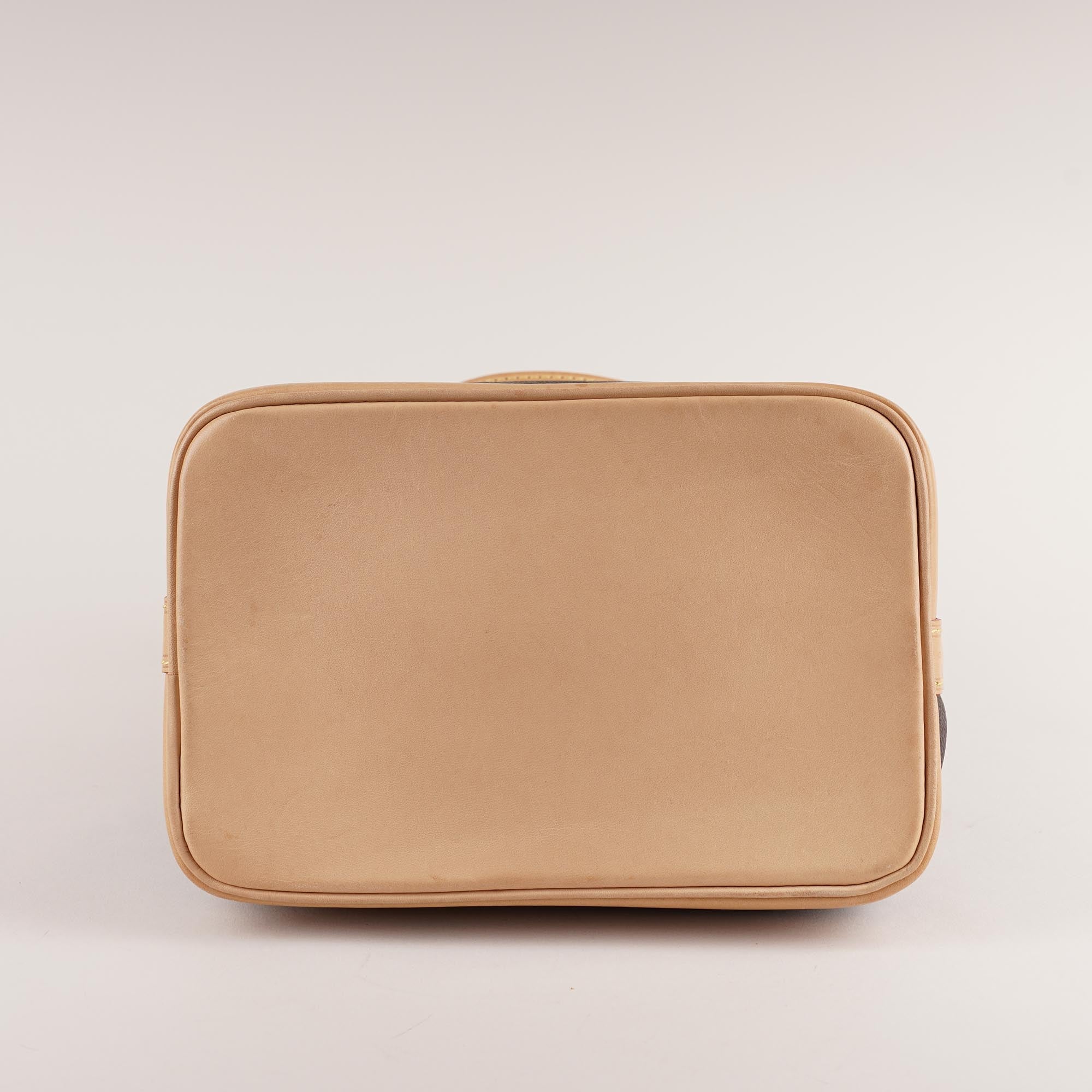 Noé BB Bucket Bag - Image 5