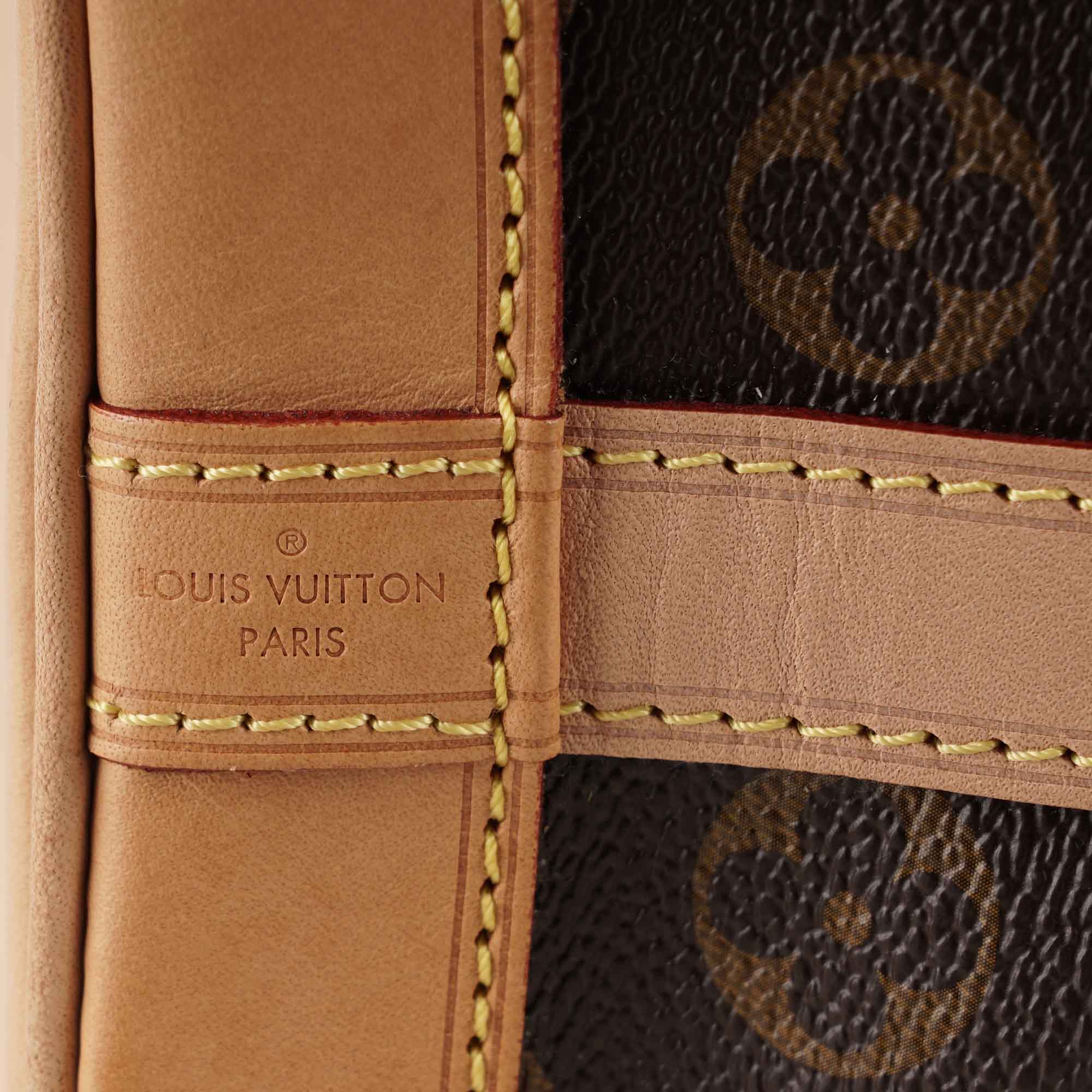 Noé BB Bucket Bag - Image 9